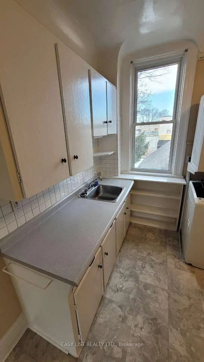 Photo 28 of 626 Lorne Avenue, London, East G — HOMEH