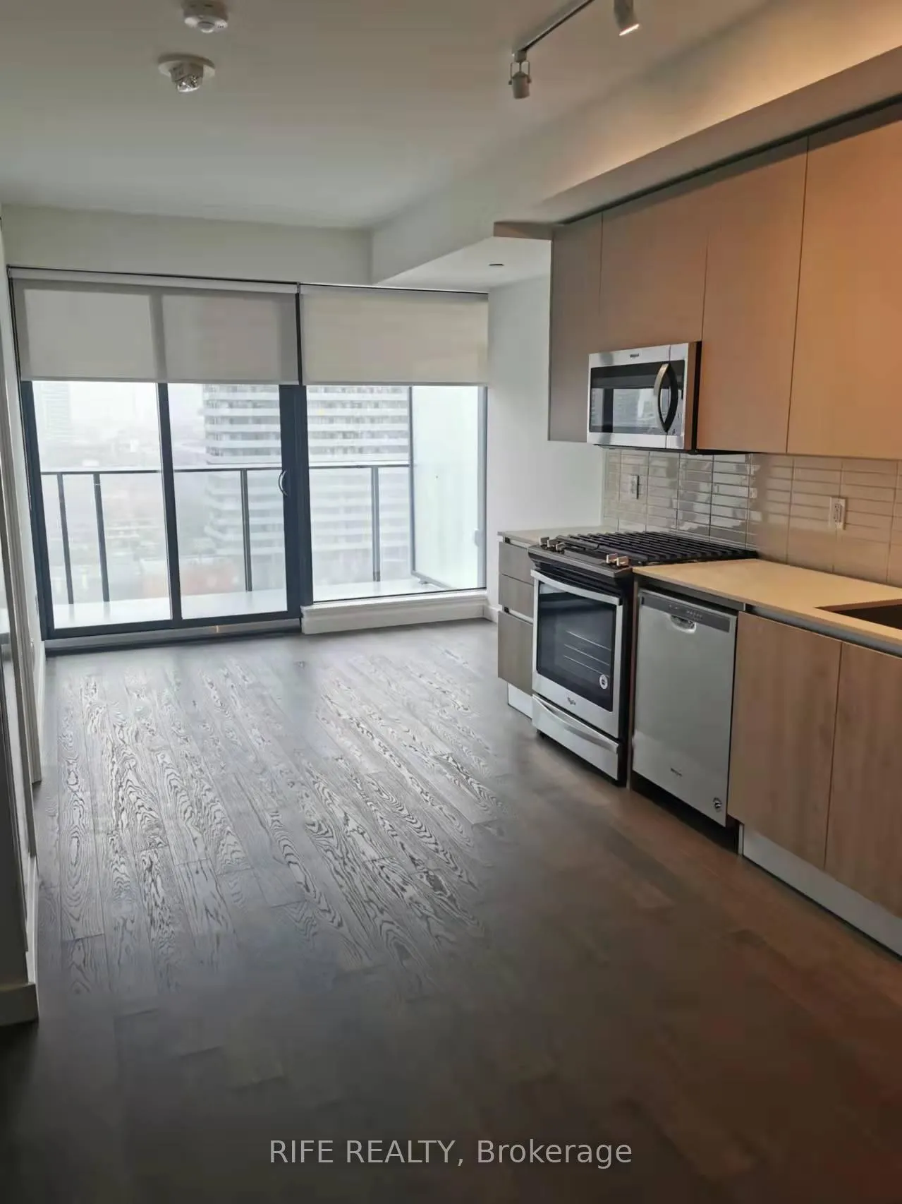 Photo 6 of Unit 1801, 2A Church Street, Toronto, Waterfront Communities — HOMEH