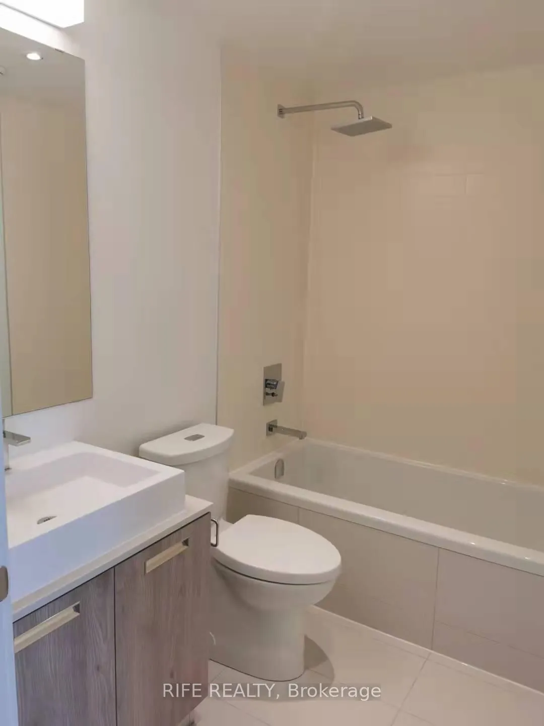 Photo 11 of Unit 1801, 2A Church Street, Toronto, Waterfront Communities — HOMEH