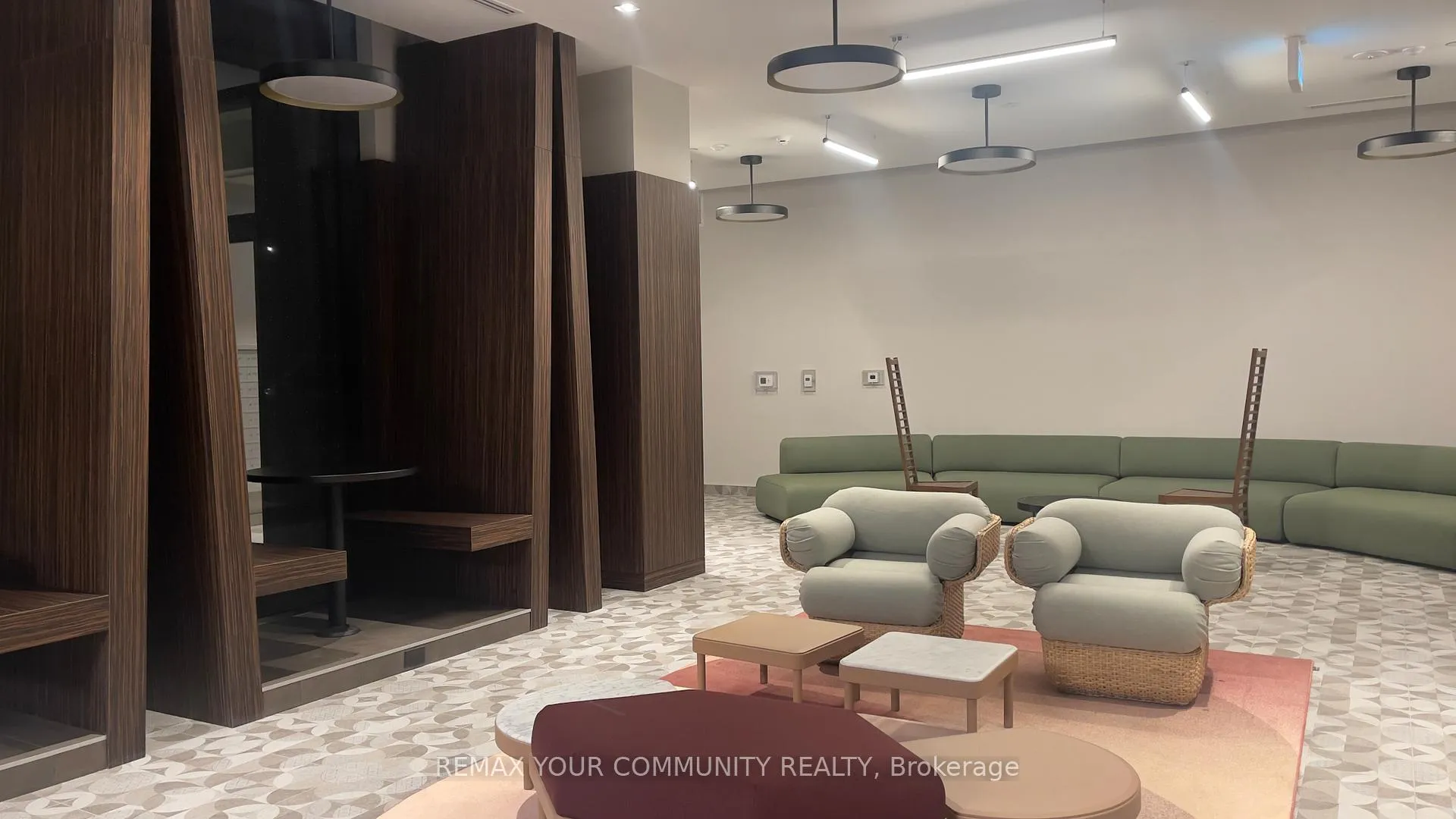 Photo 9 of Unit 1018, 9 Tecumseth Street, Toronto, Niagara — HOMEH