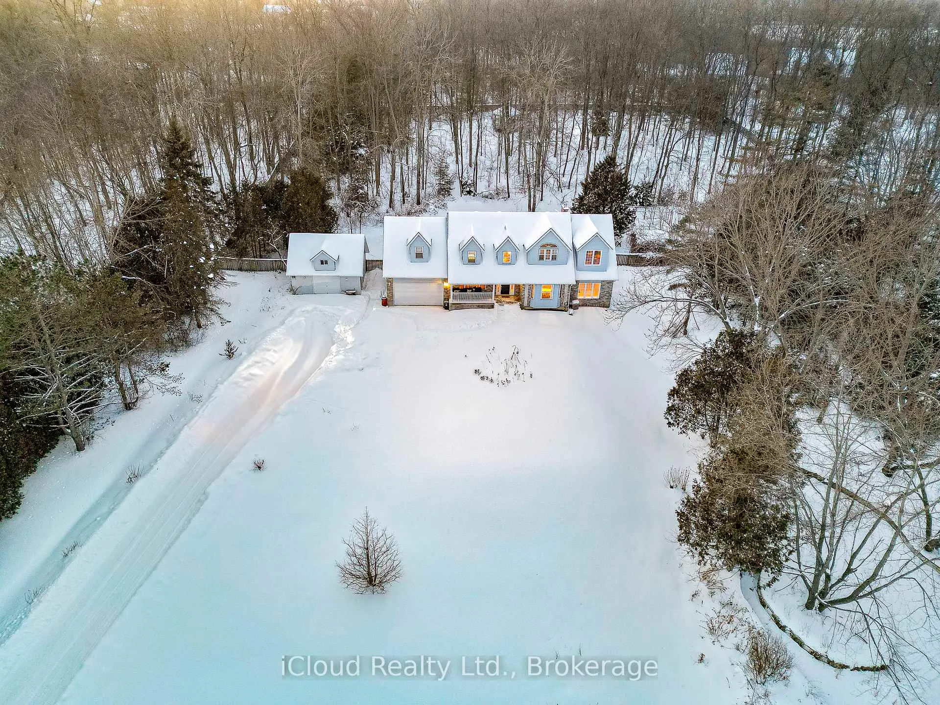 Photo 4 of 32 Howe Island Ferry Road, Kingston, Kingston East (incl CFB Kingston) — HOMEH