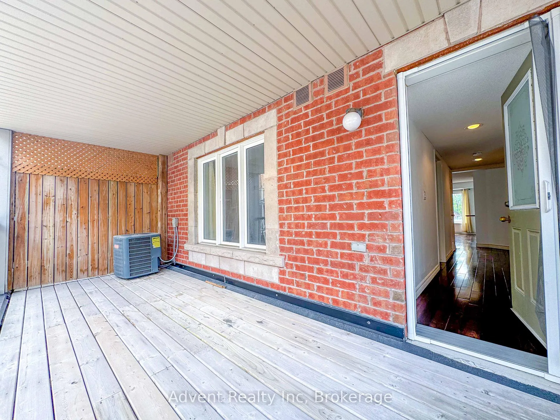 Photo 5 of Unit 123, 160 Louisbourg Way, Markham, Greensborough — HOMEH