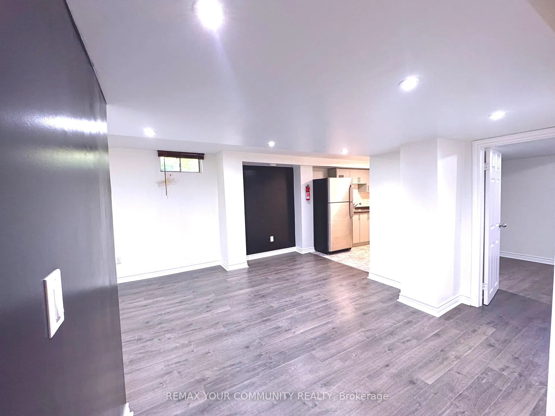 Photo 2 of Unit Lower, 1564 Marshcourt Drive, Pickering, Village East — HOMEH