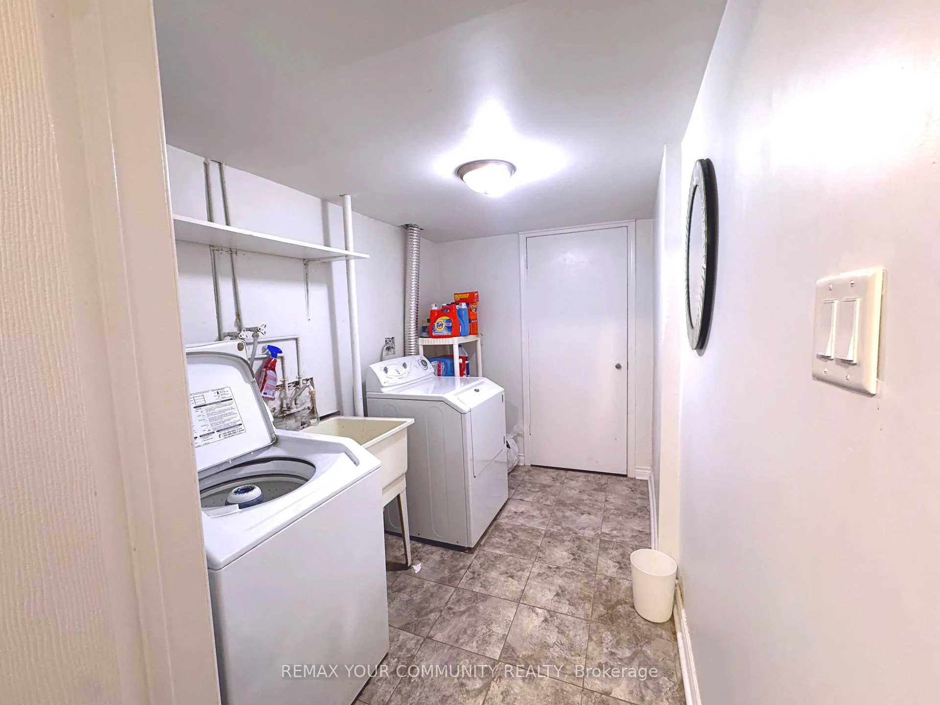 Photo 10 of Unit Lower, 1564 Marshcourt Drive, Pickering, Village East — HOMEH