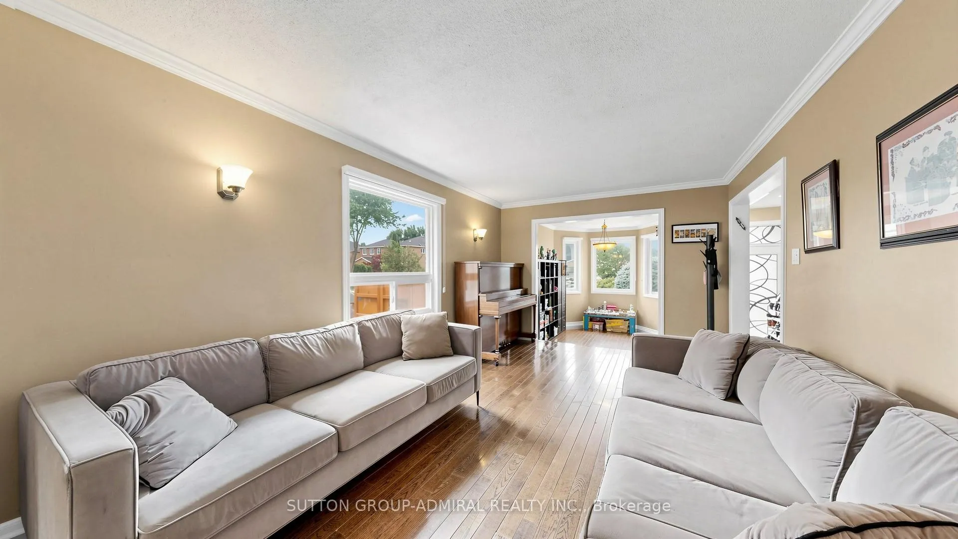 Photo 5 of 119 Mountbatten Road, Vaughan, Beverley Glen — HOMEH