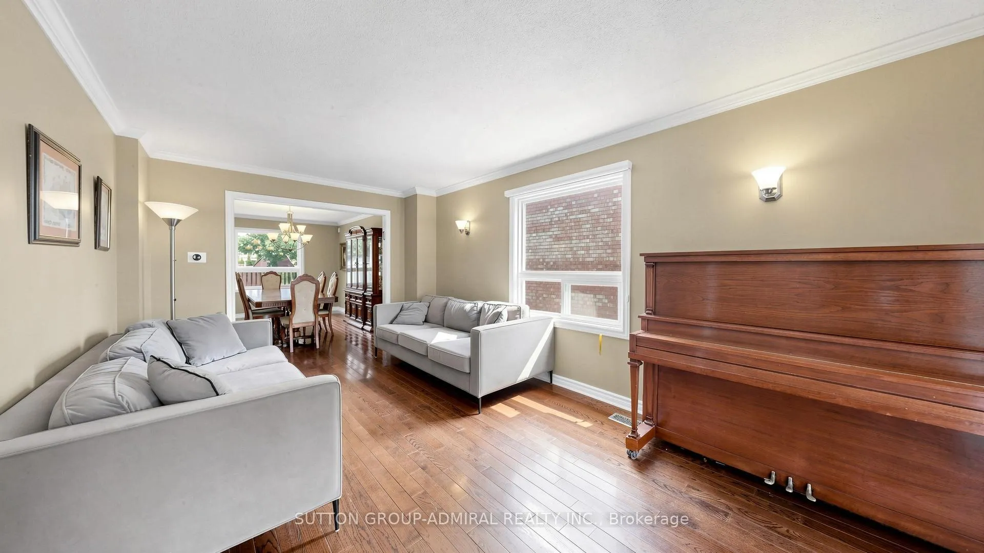 Photo 6 of 119 Mountbatten Road, Vaughan, Beverley Glen — HOMEH