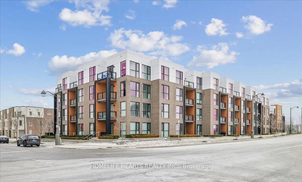 Front of Unit 305, 150 Sabina Drive