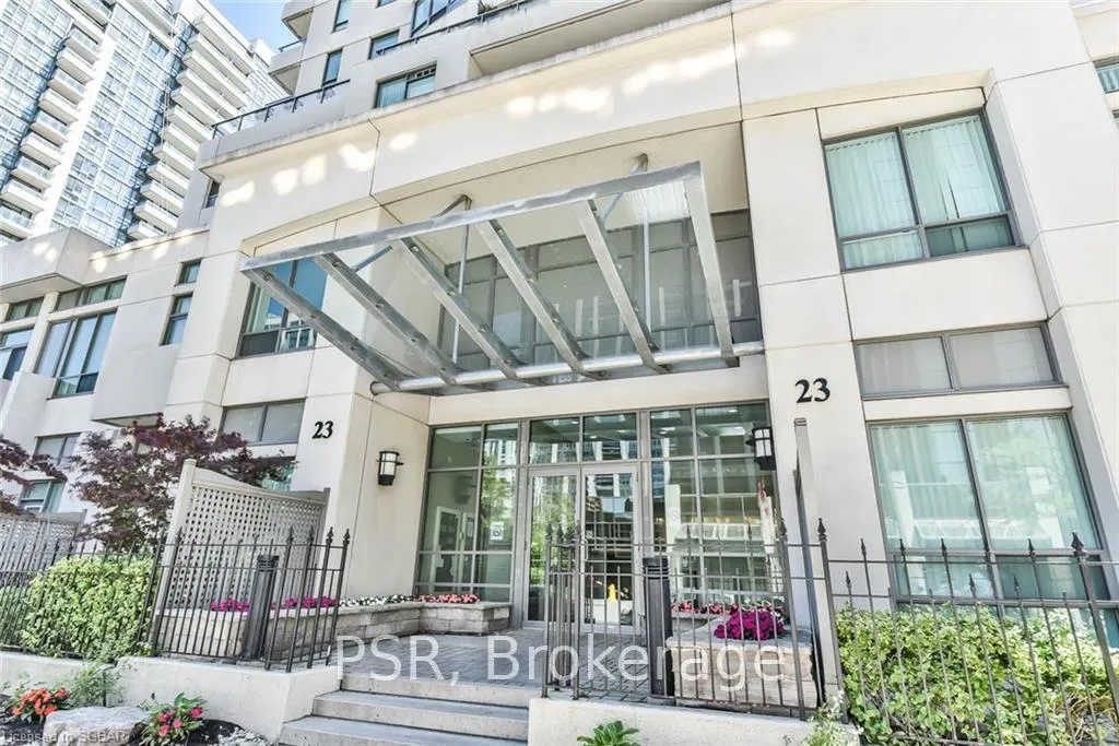 Front of Unit 606, 23 Hollywood Avenue