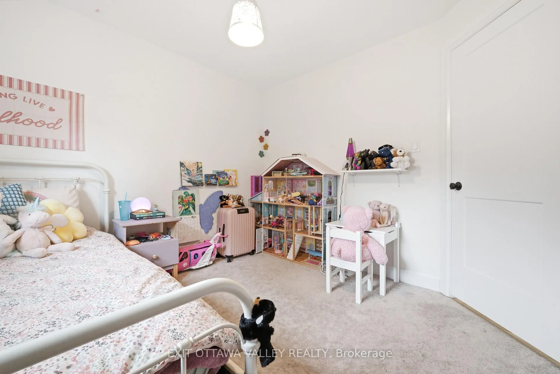 Photo 22 of 1038 Beatty Crescent, Deep River, Deep River — HOMEH