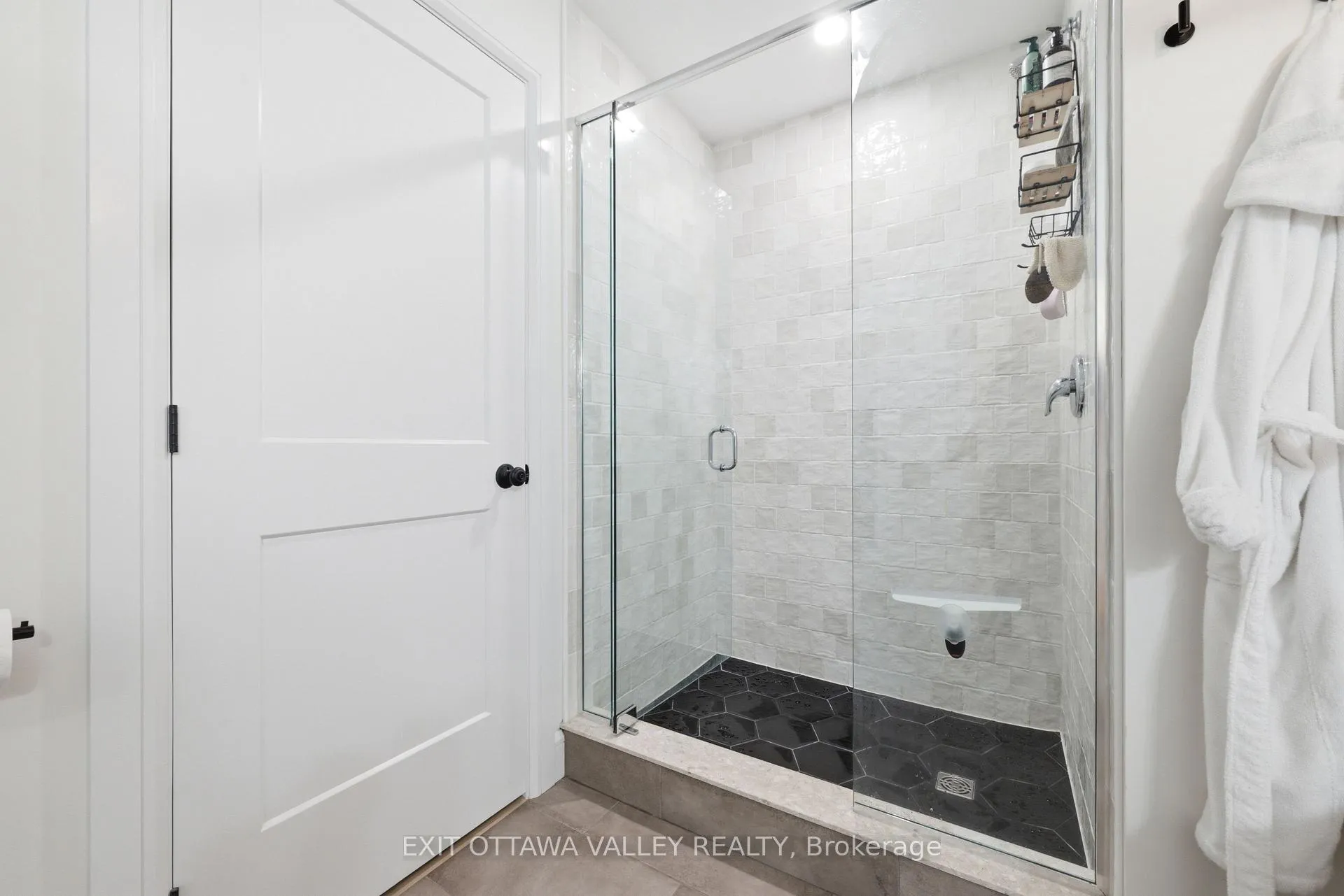Photo 25 of 1038 Beatty Crescent, Deep River, Deep River — HOMEH