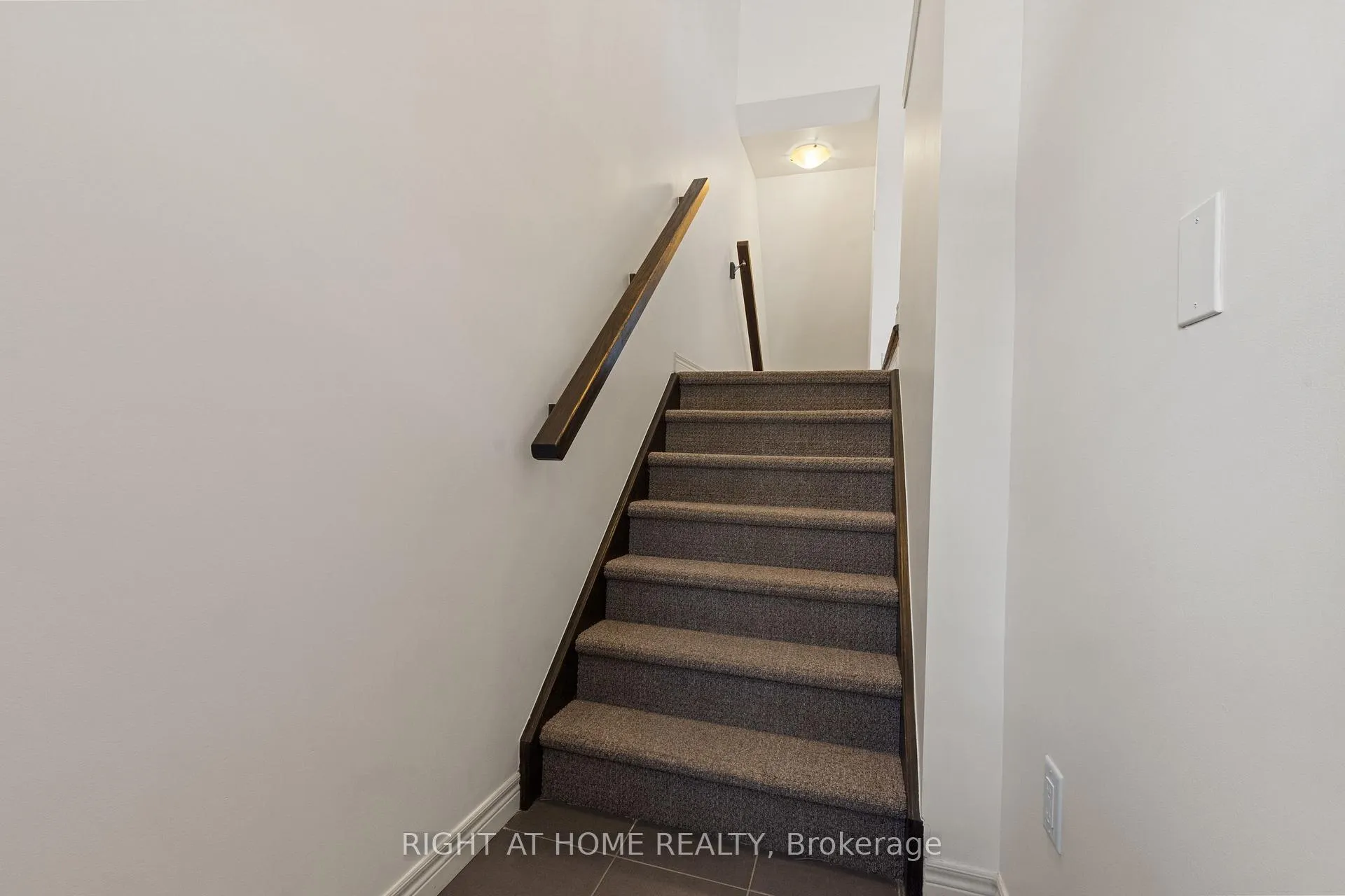 Photo 7 of 5 Andruss Lane, Hamilton, Meadowlands — HOMEH