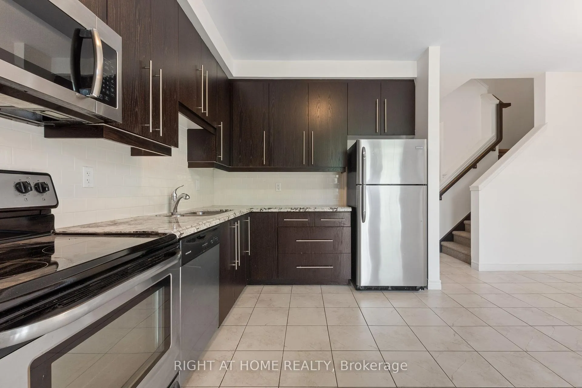 Photo 19 of 5 Andruss Lane, Hamilton, Meadowlands — HOMEH