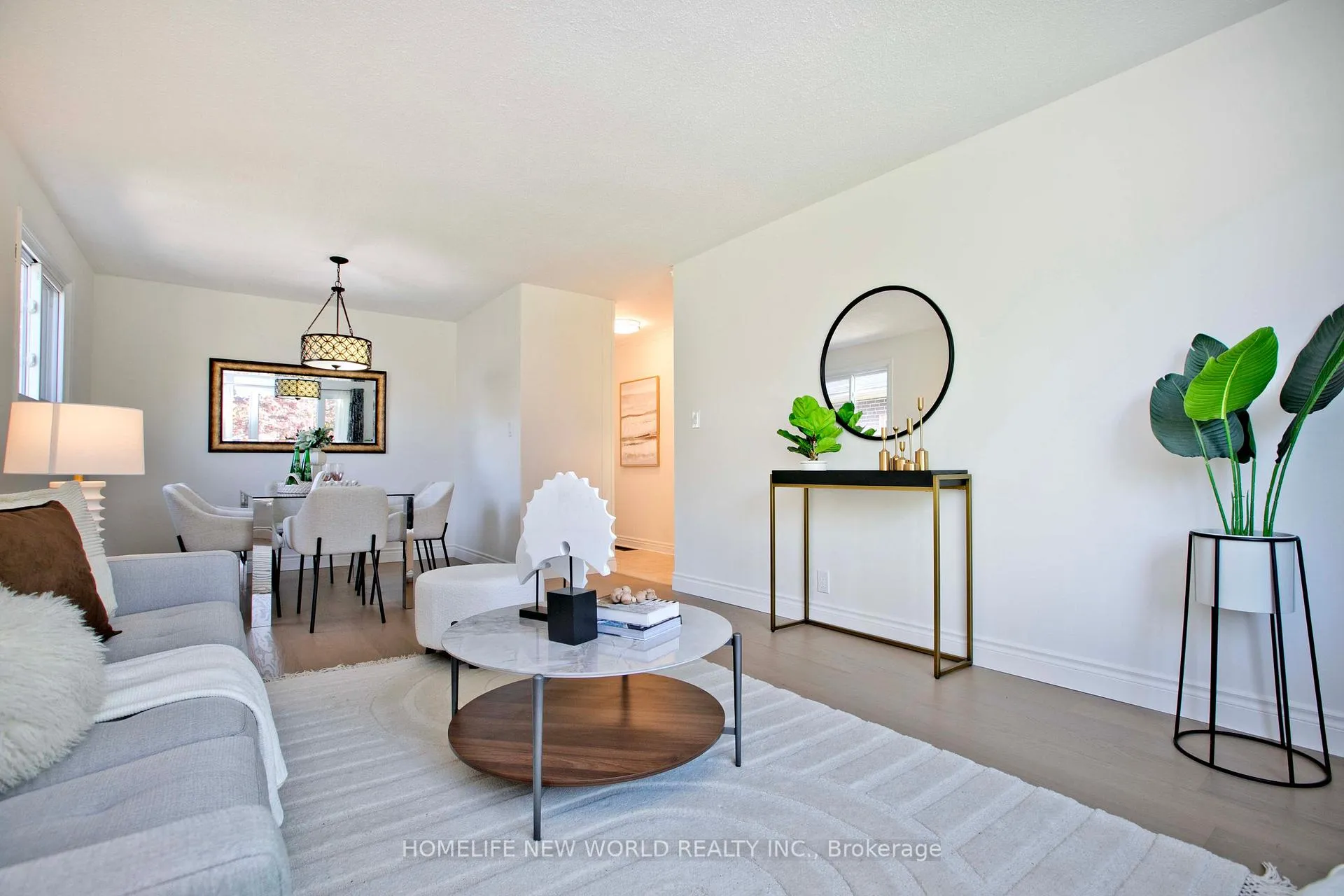 Photo 5 of 727 Balaton Avenue, Pickering, Bay Ridges — HOMEH