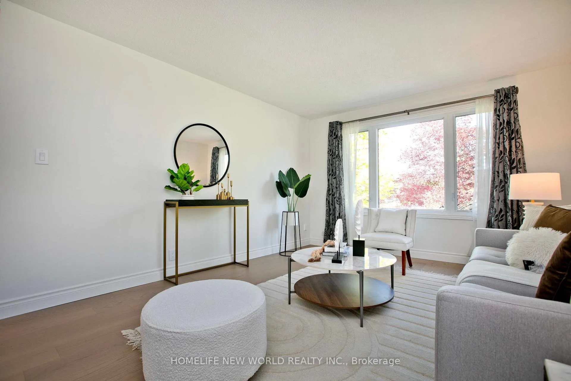 Photo 7 of 727 Balaton Avenue, Pickering, Bay Ridges — HOMEH
