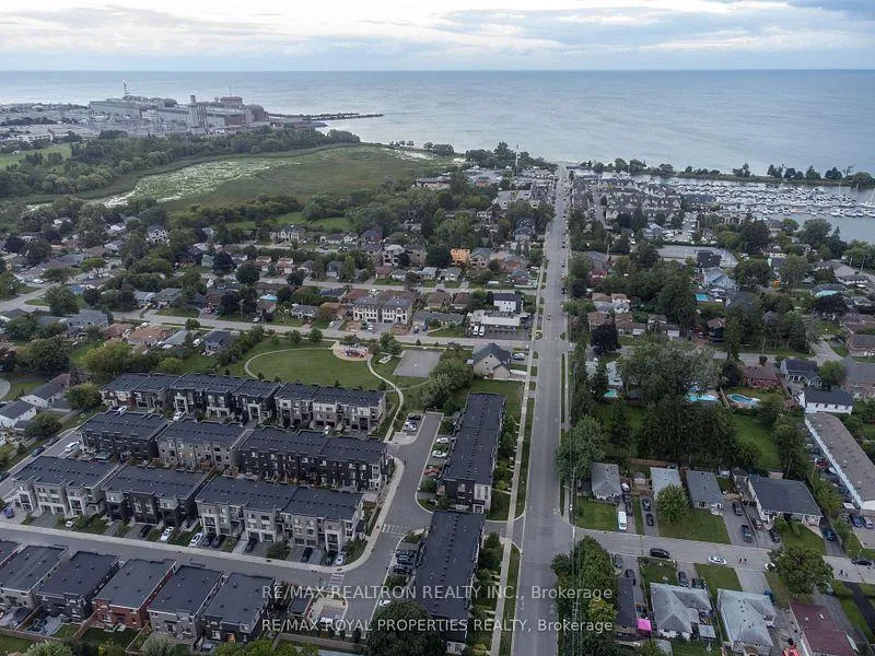 Photo 39 of 1357 Gull Crossing, Pickering, Bay Ridges — HOMEH