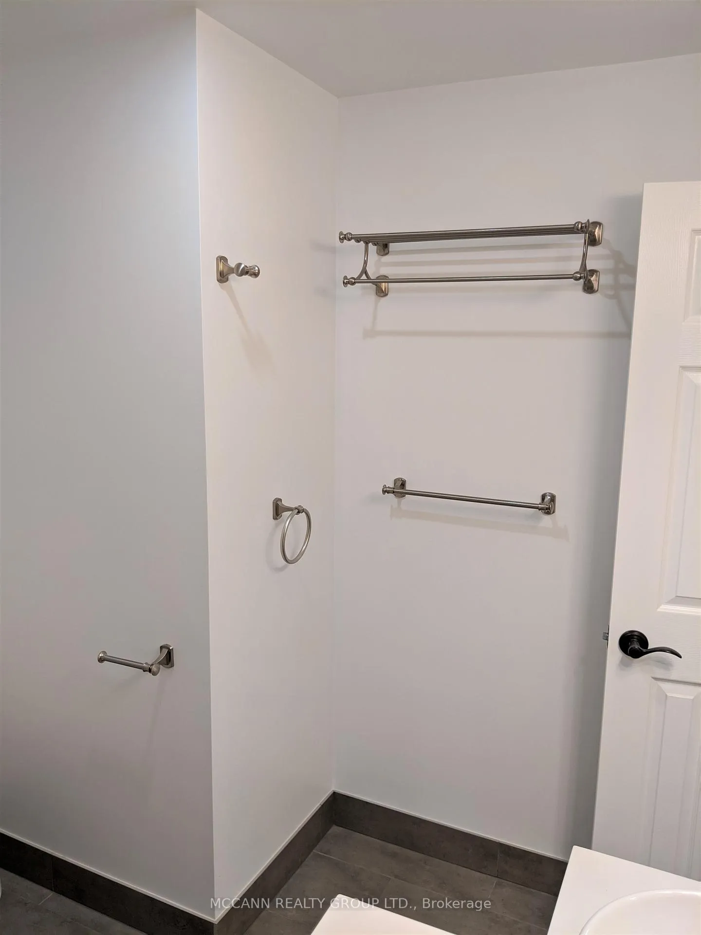 Photo 13 of Unit Unit 3, 93 Dunn Avenue, Toronto, South Parkdale — HOMEH