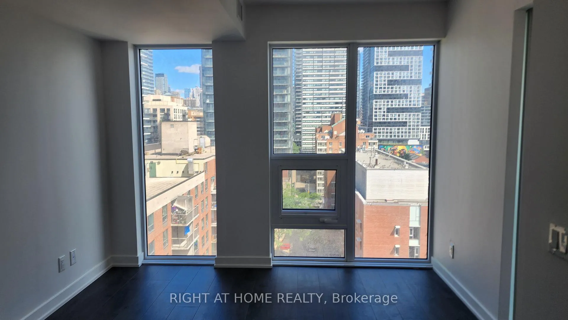 Photo 10 of Unit 1503, 100 Queen Street E, Toronto, Church-Yonge Corridor — HOMEH