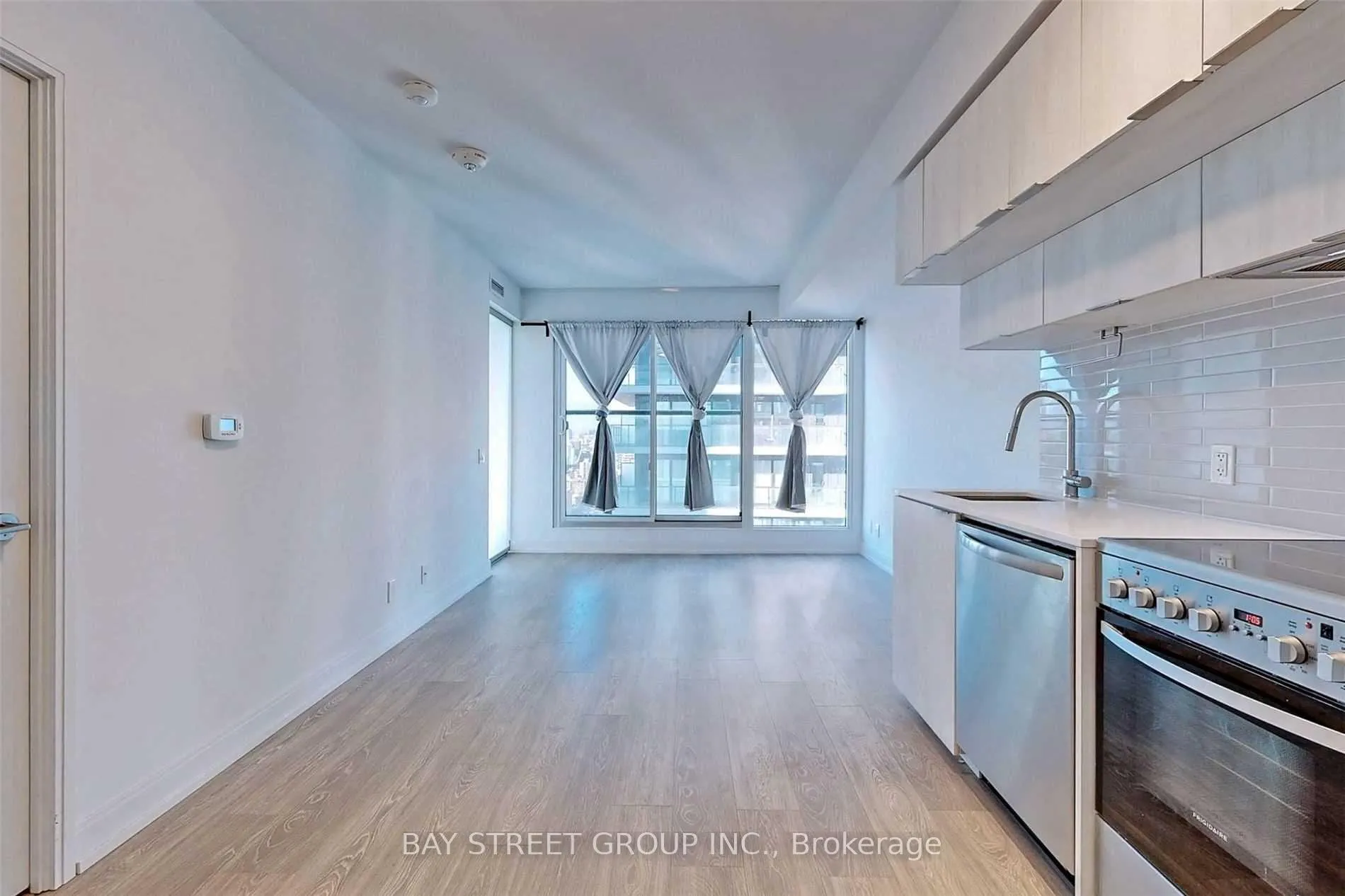 Photo 6 of Unit 4311, 181 Dundas Street E, Toronto, Church-Yonge Corridor — HOMEH