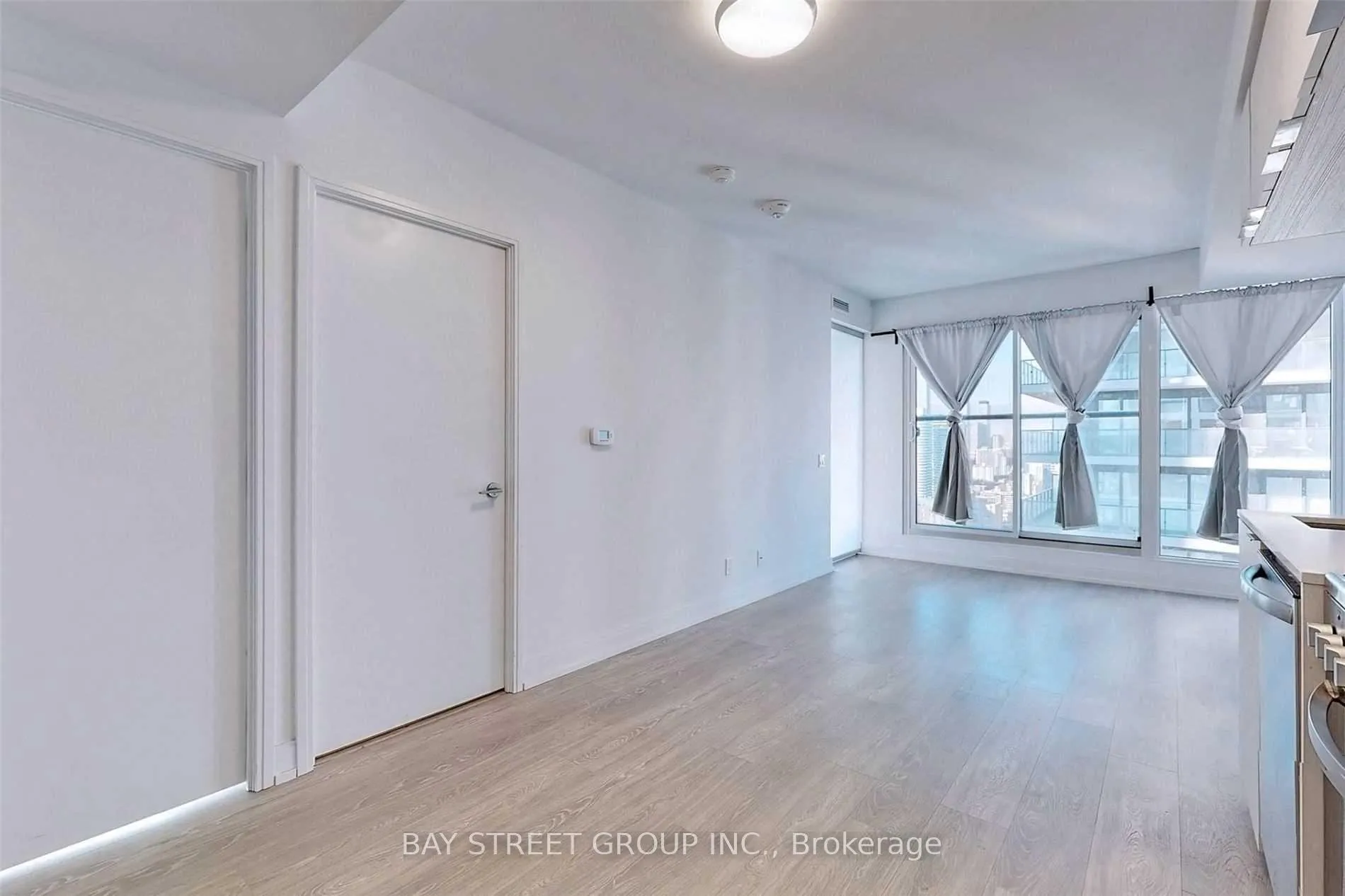 Photo 7 of Unit 4311, 181 Dundas Street E, Toronto, Church-Yonge Corridor — HOMEH