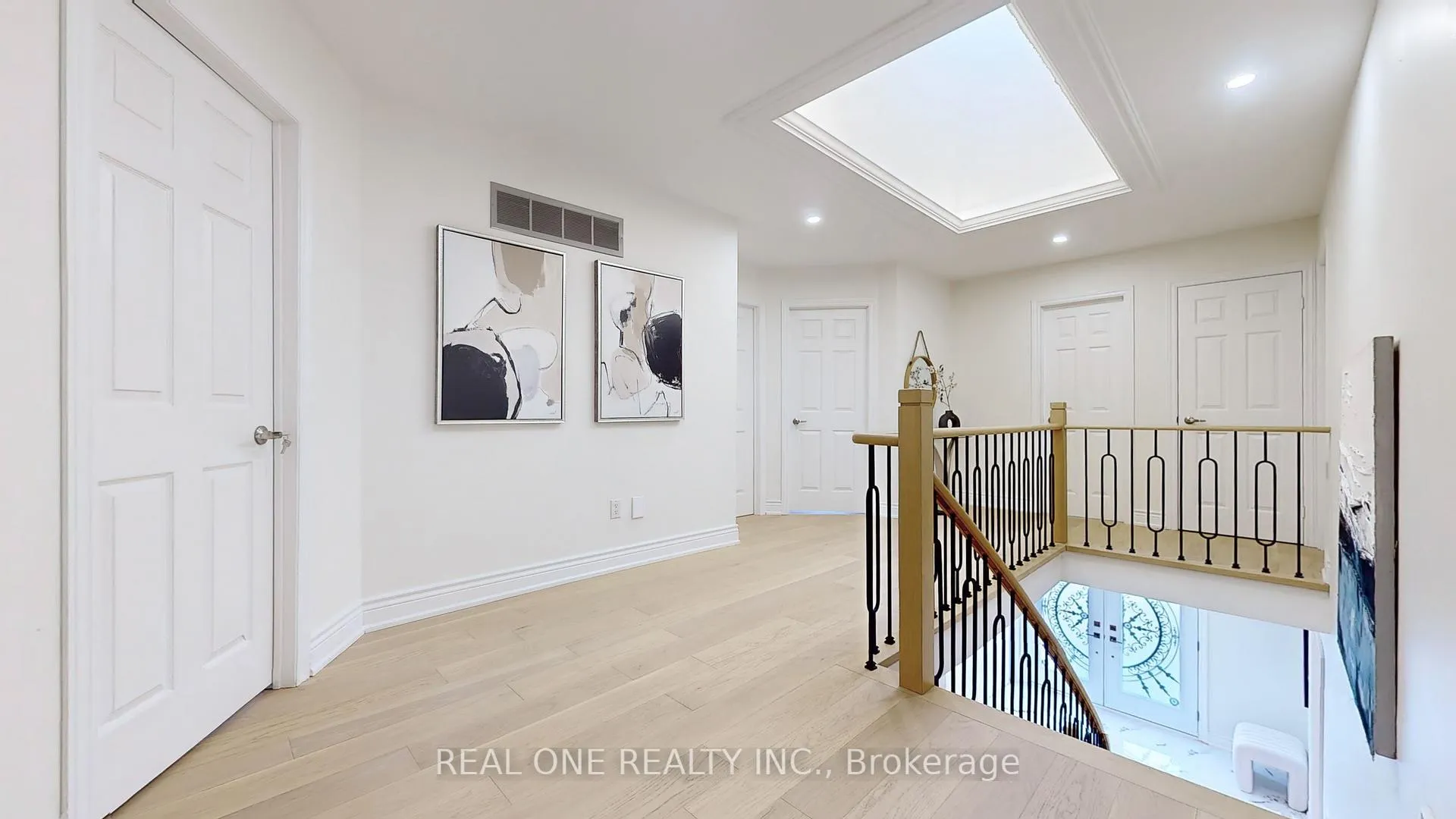Photo 22 of 99 Aitken Circle, Markham, Unionville — HOMEH