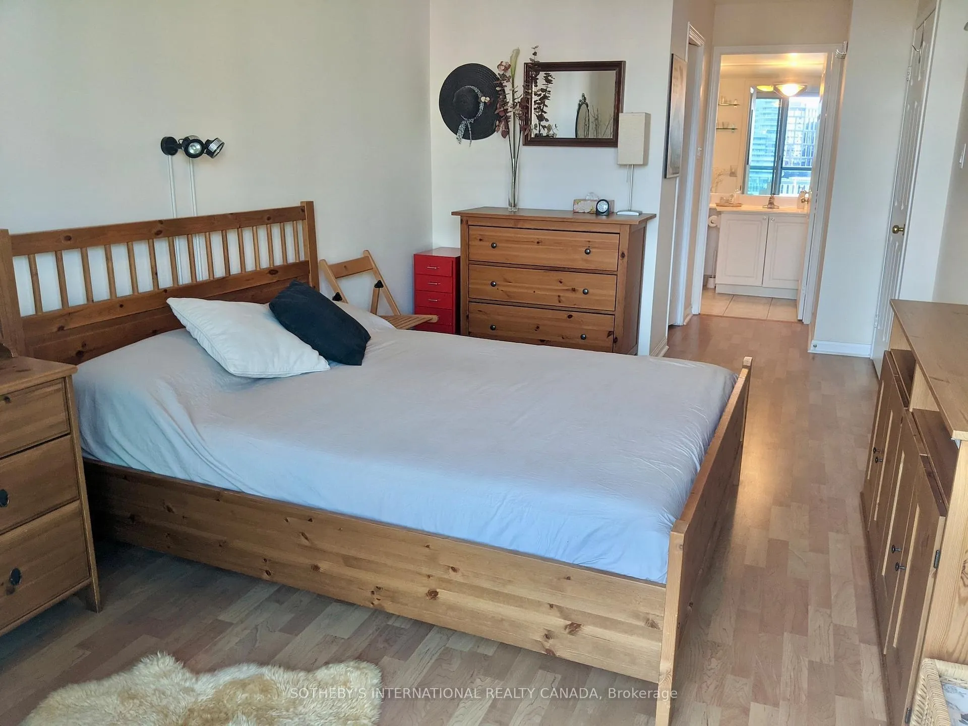 Photo 13 of Unit 1110, 109 Front Street E, Toronto, Moss Park — HOMEH