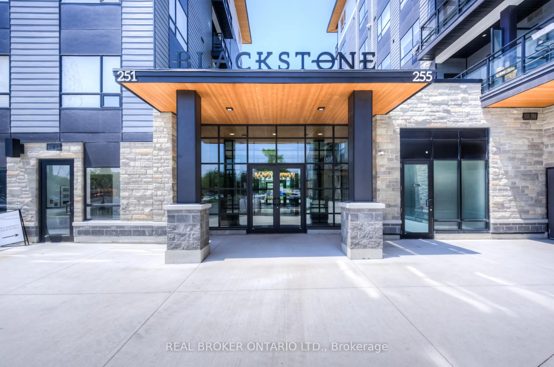Photo 1 of Unit 314, 255 Northfield Drive E, Waterloo, Colonial Acres — HOMEH