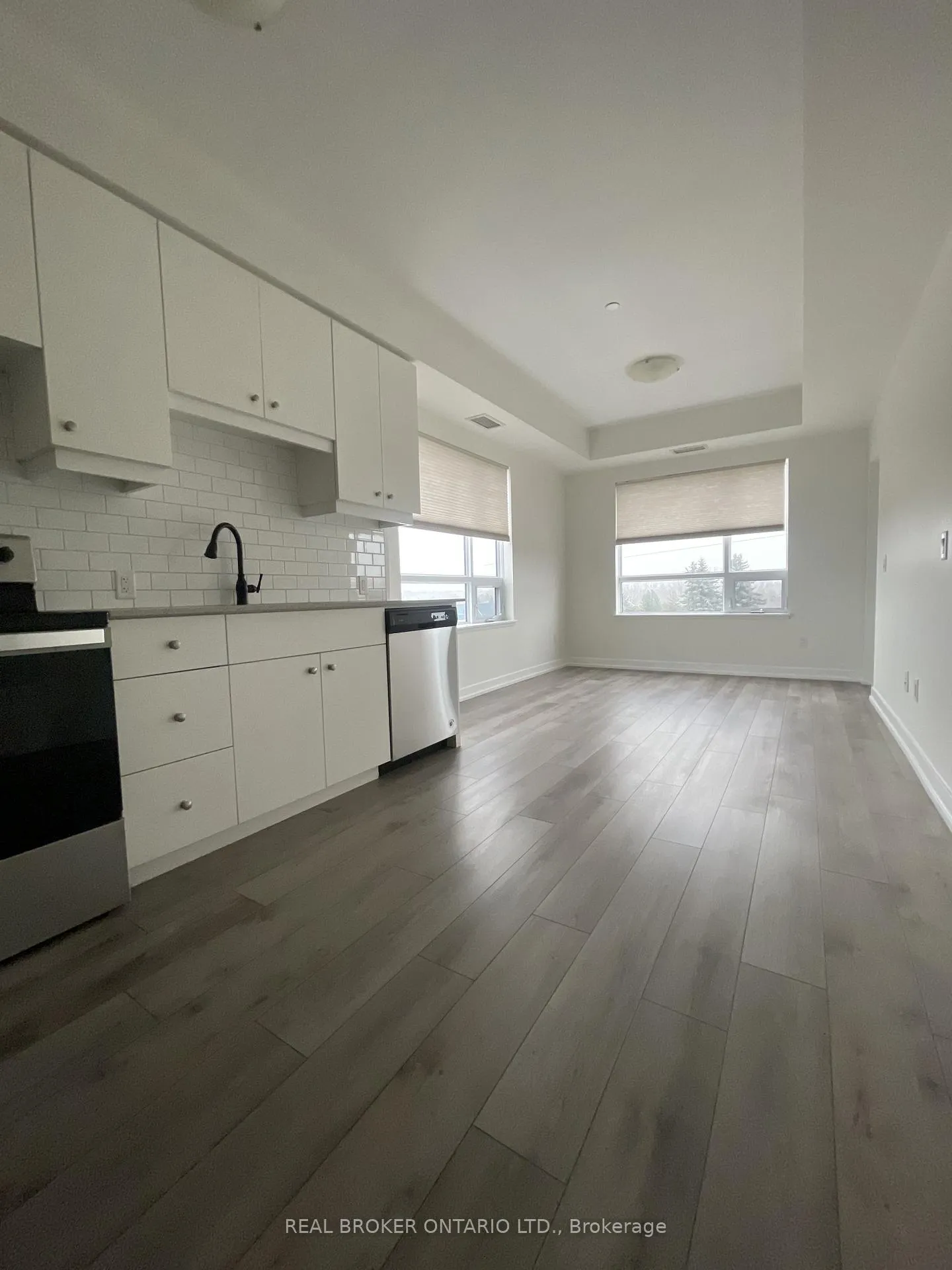 Photo 3 of Unit 314, 255 Northfield Drive E, Waterloo, Colonial Acres — HOMEH