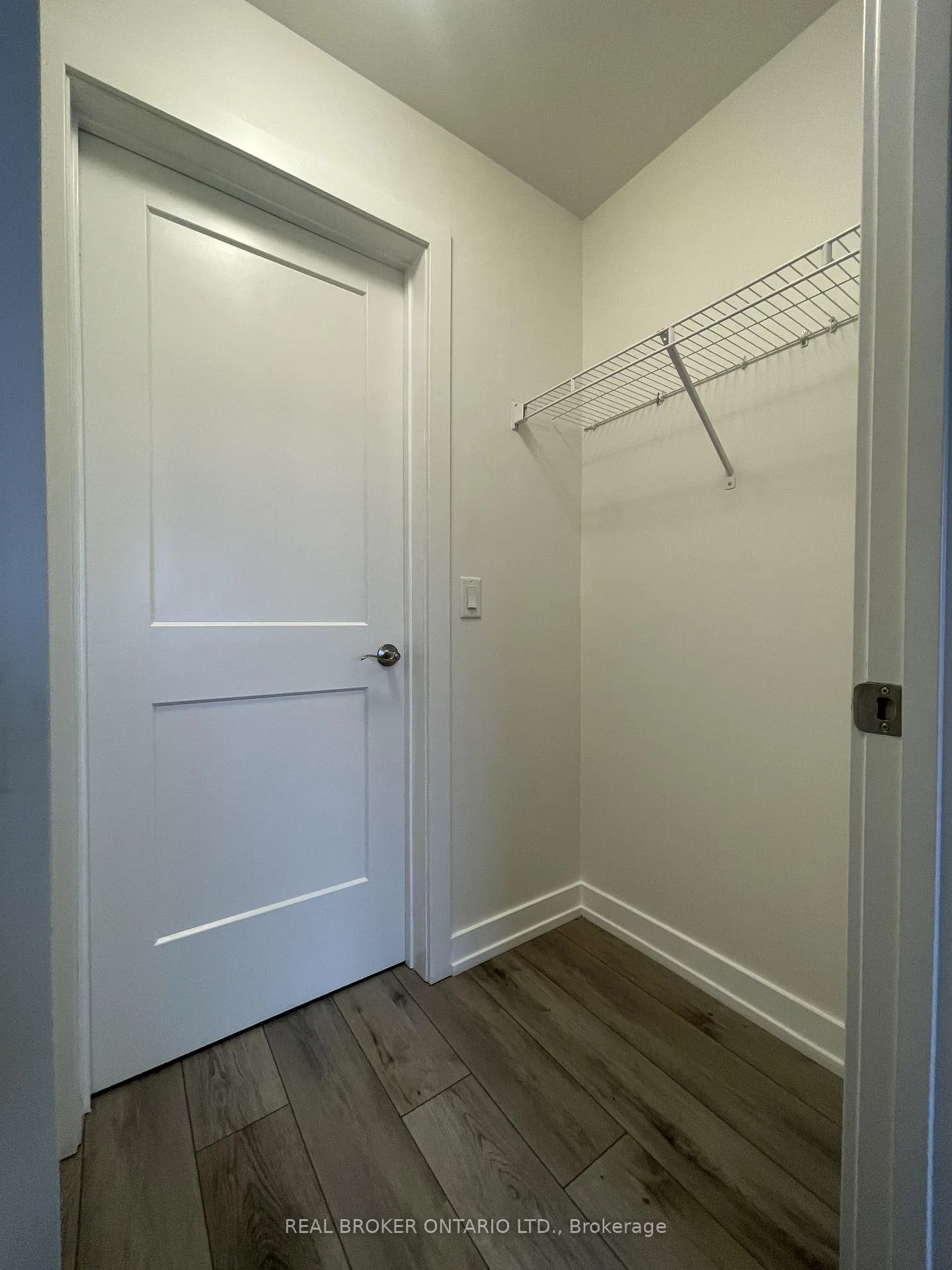 Photo 10 of Unit 314, 255 Northfield Drive E, Waterloo, Colonial Acres — HOMEH