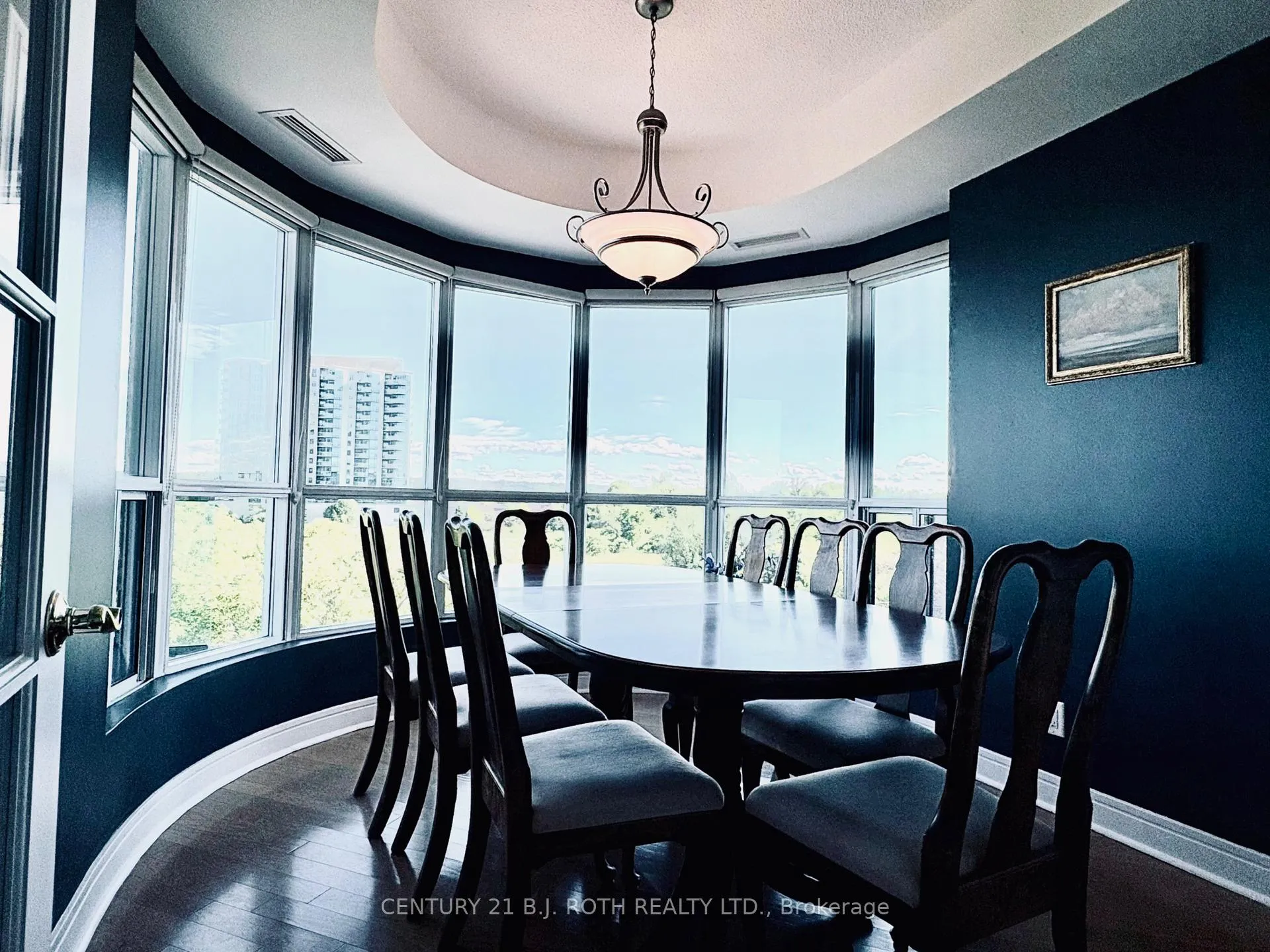 Photo 13 of Unit 411, 2 Toronto Street, Barrie, City Centre — HOMEH