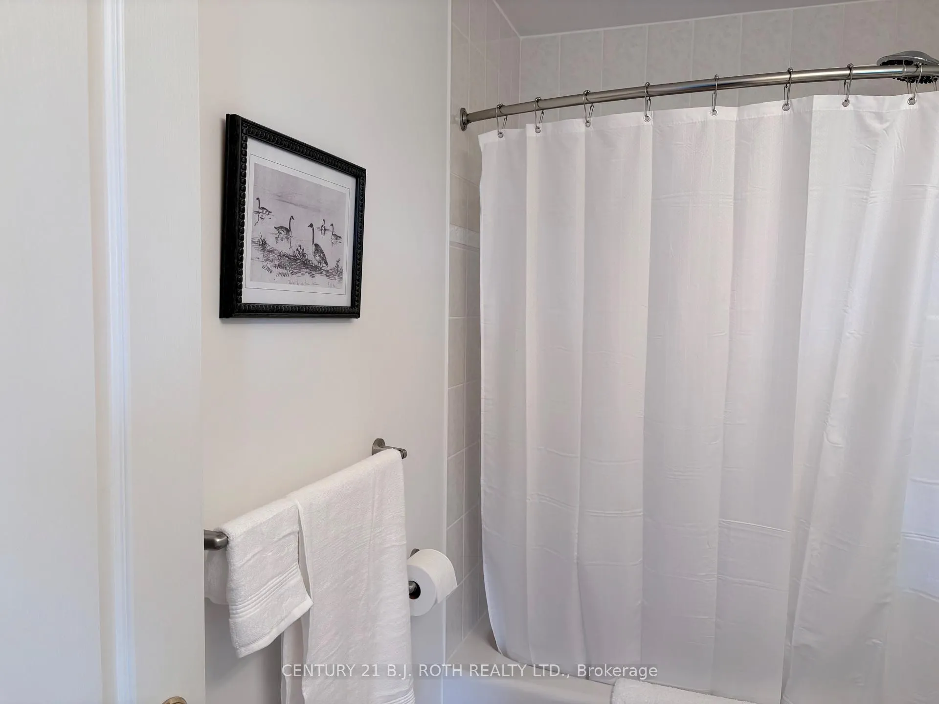 Photo 21 of Unit 411, 2 Toronto Street, Barrie, City Centre — HOMEH