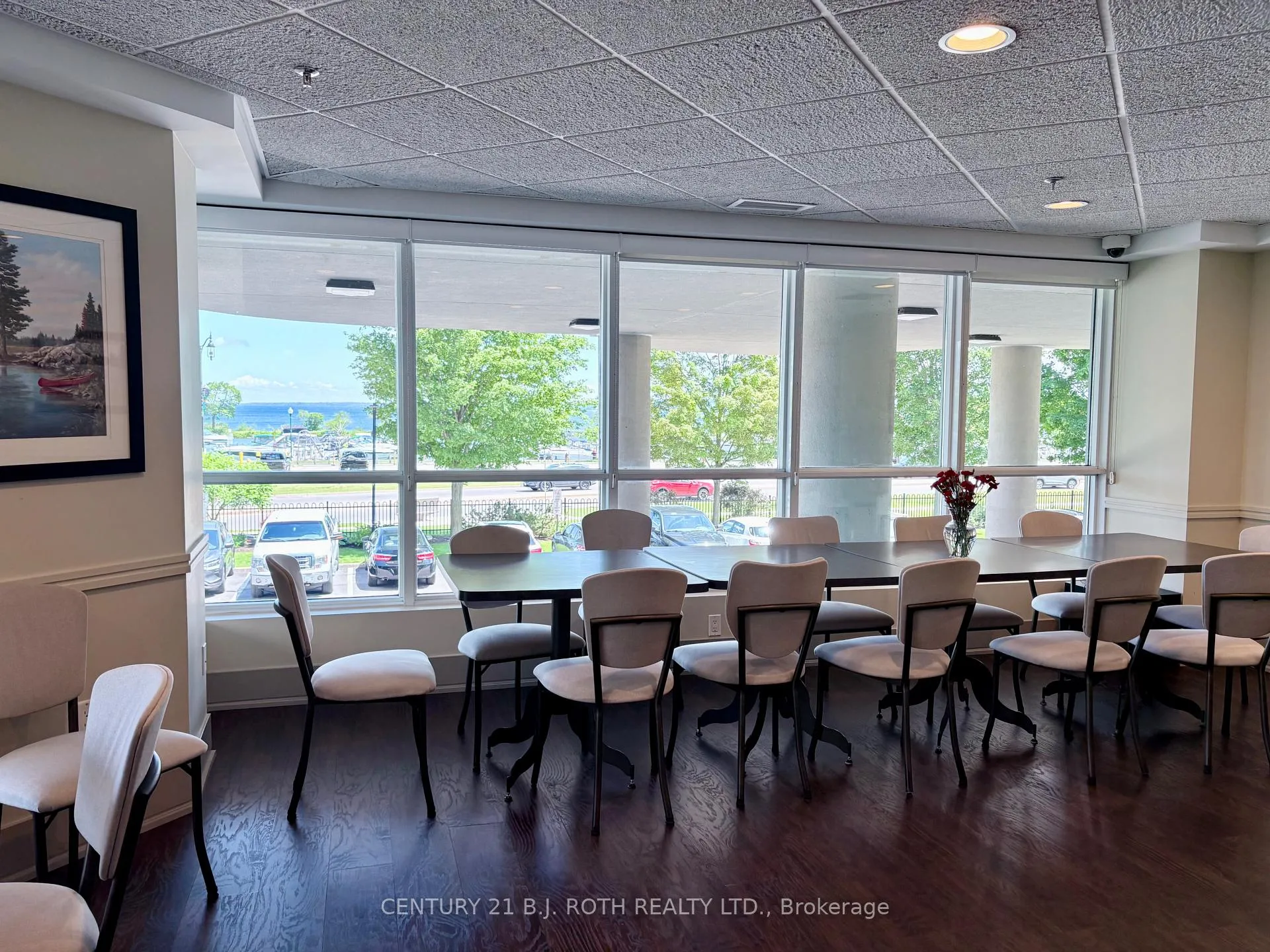 Photo 36 of Unit 411, 2 Toronto Street, Barrie, City Centre — HOMEH