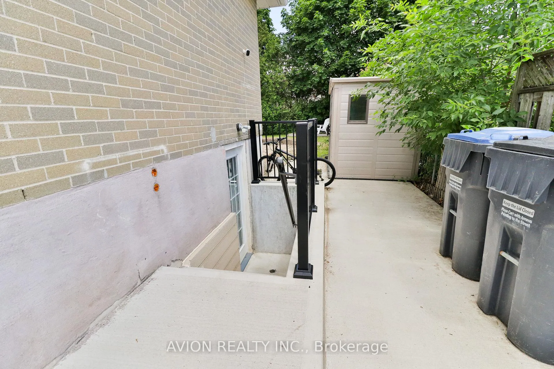 Photo 22 of 128 Rutherford Road N, Brampton, Madoc — HOMEH