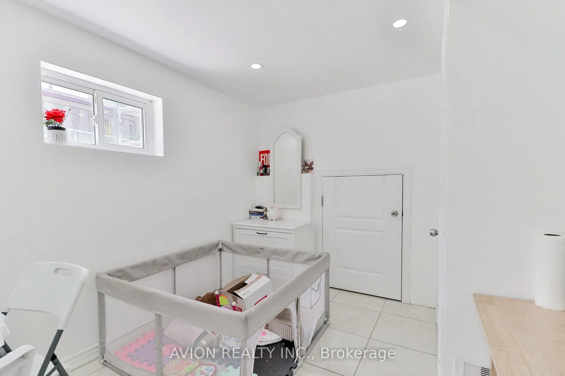 Photo 26 of 128 Rutherford Road N, Brampton, Madoc — HOMEH