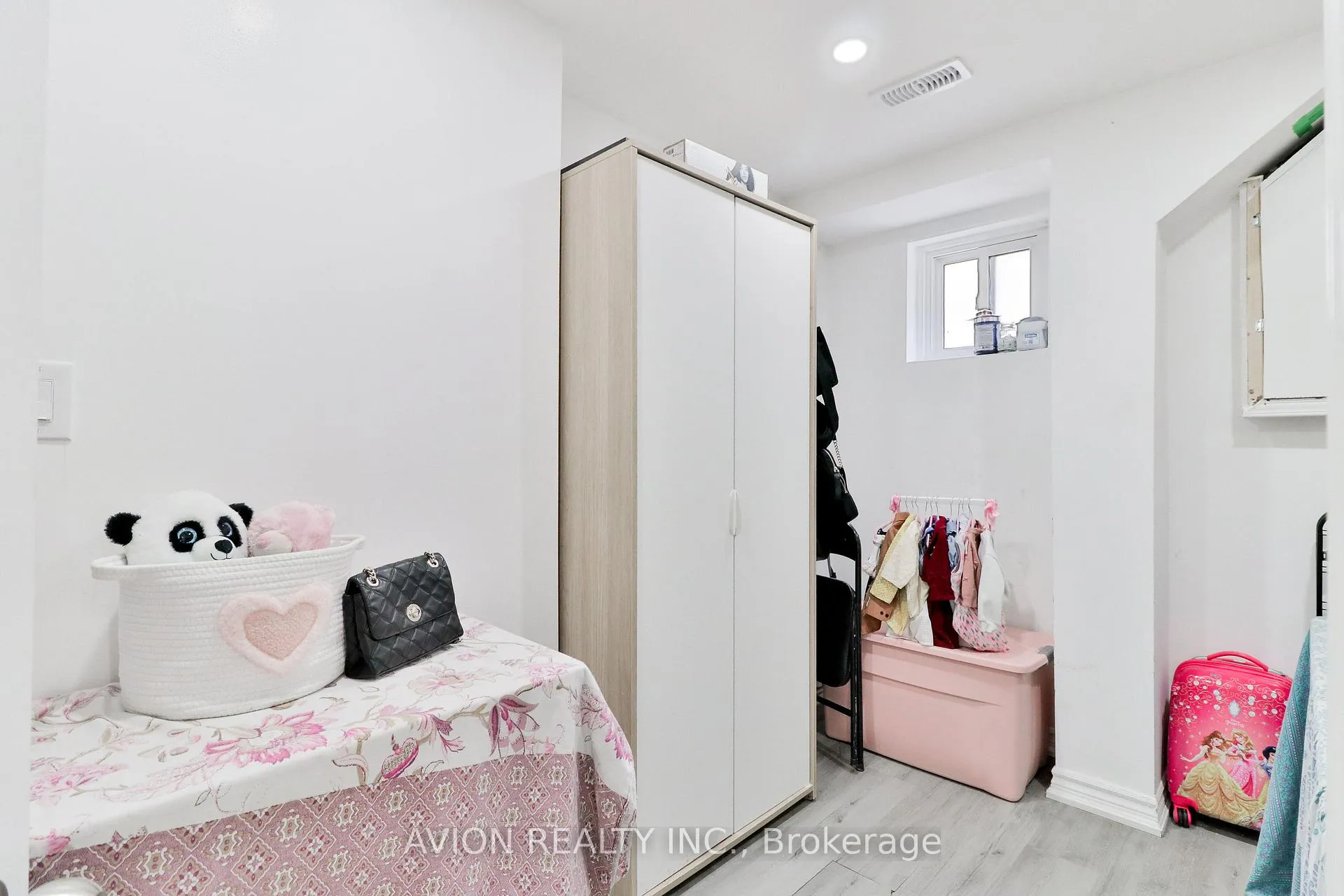 Photo 27 of 128 Rutherford Road N, Brampton, Madoc — HOMEH