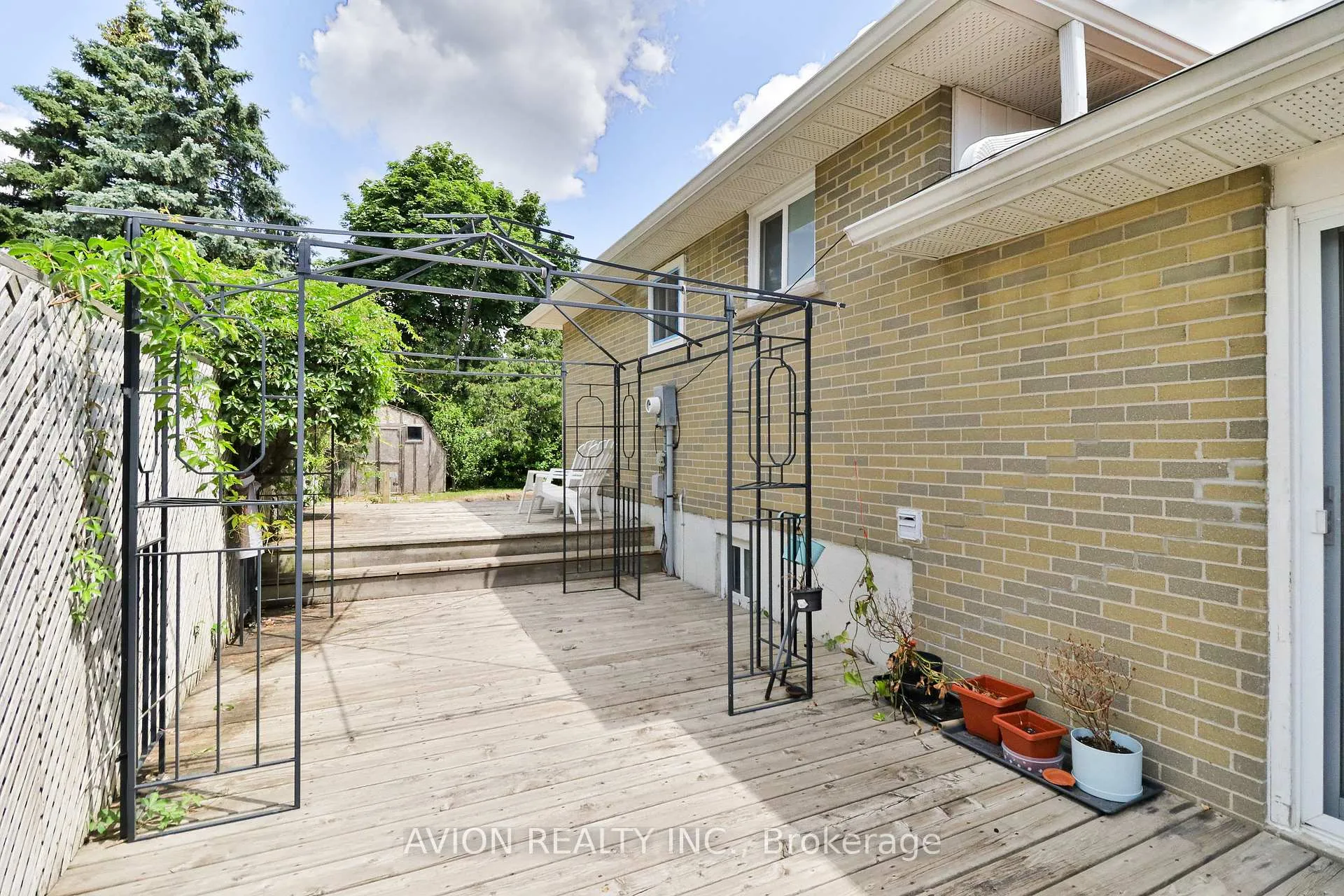 Photo 29 of 128 Rutherford Road N, Brampton, Madoc — HOMEH