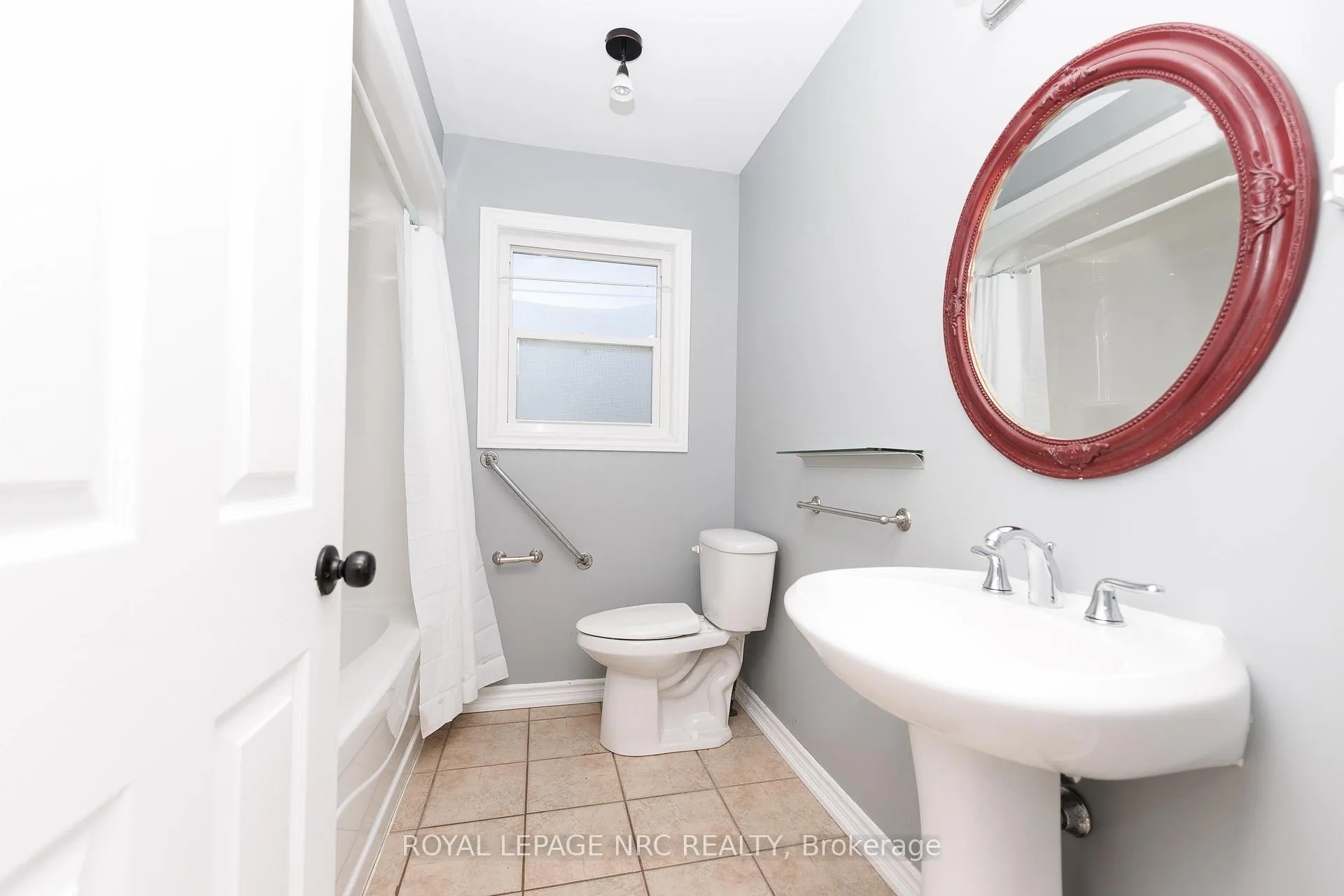 Photo 23 of 3090 Dorchester Road, Niagara Falls, Stamford — HOMEH