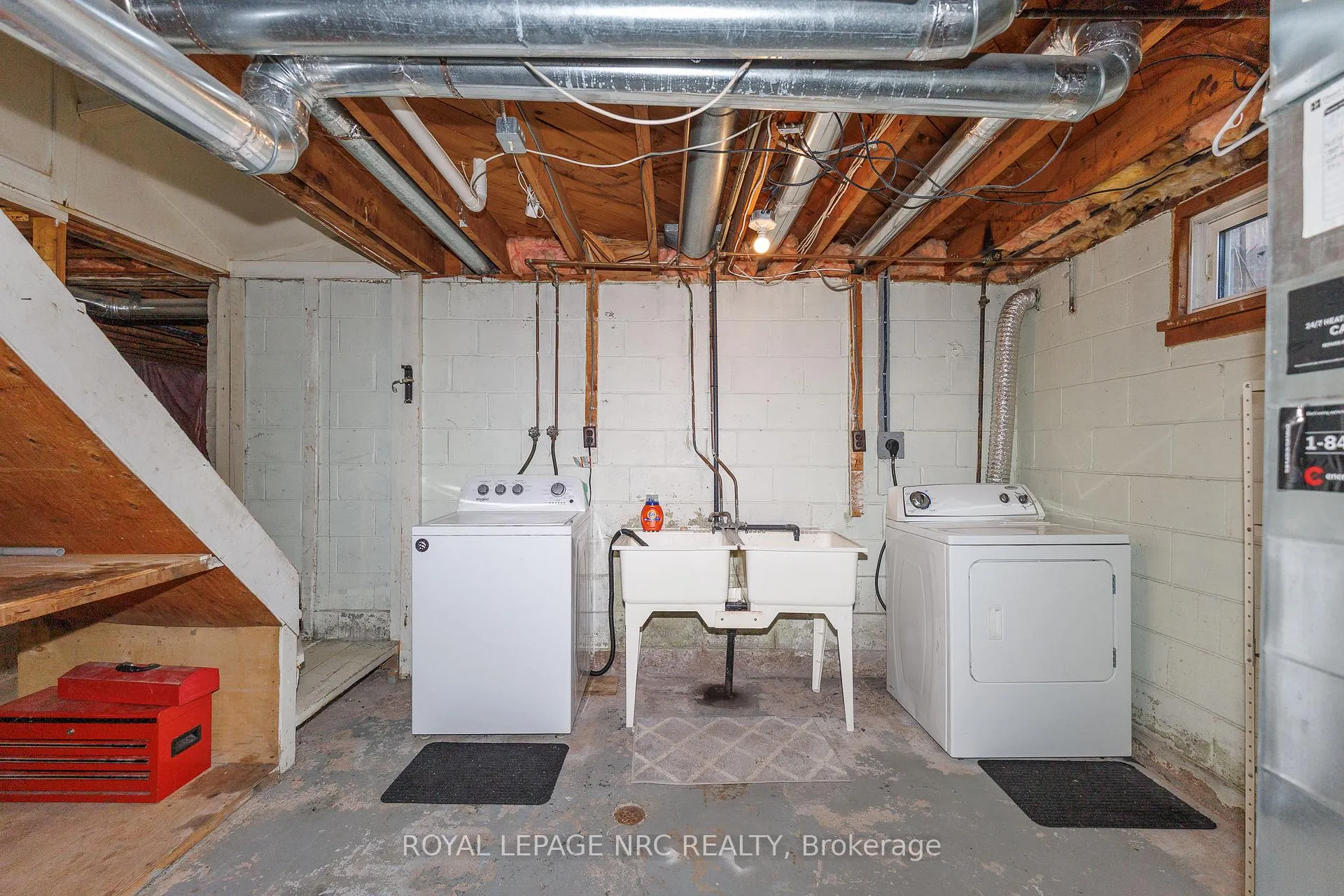 Photo 31 of 3090 Dorchester Road, Niagara Falls, Stamford — HOMEH