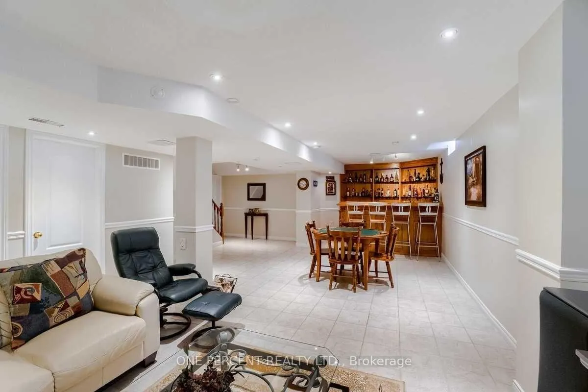 Photo 25 of 15 Beaverhall Road, Brampton, Brampton West — HOMEH