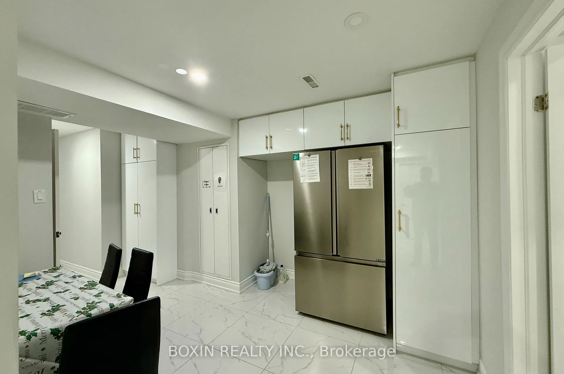 Photo 6 of Unit Basement Room 3, 1 Adirondack Gate, Scarborough, L'Amoreaux — HOMEH