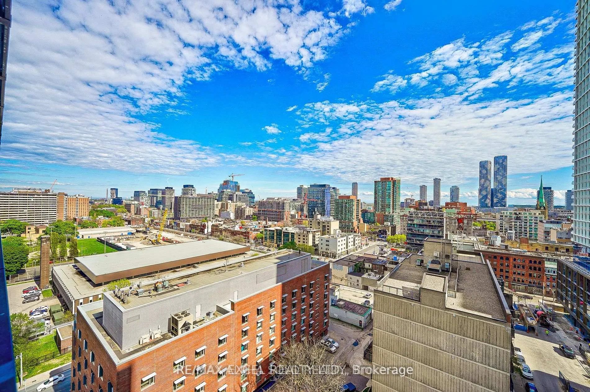 Photo 7 of Unit 1402, 47 Mutual Street, Toronto, Church-Yonge Corridor — HOMEH