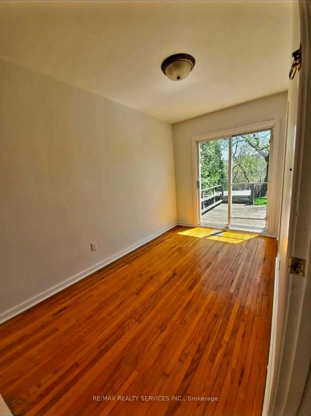 Photo 7 of 245 Haddon Ave, Hamilton, Ainslie Wood — HOMEH