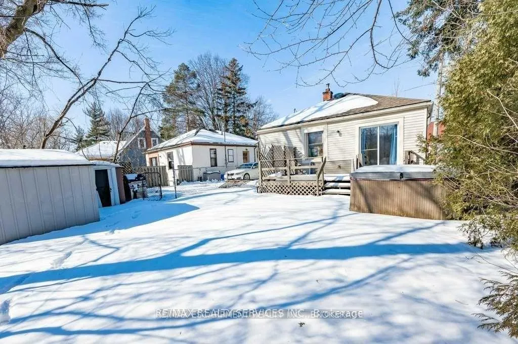 Photo 14 of 245 Haddon Ave, Hamilton, Ainslie Wood — HOMEH