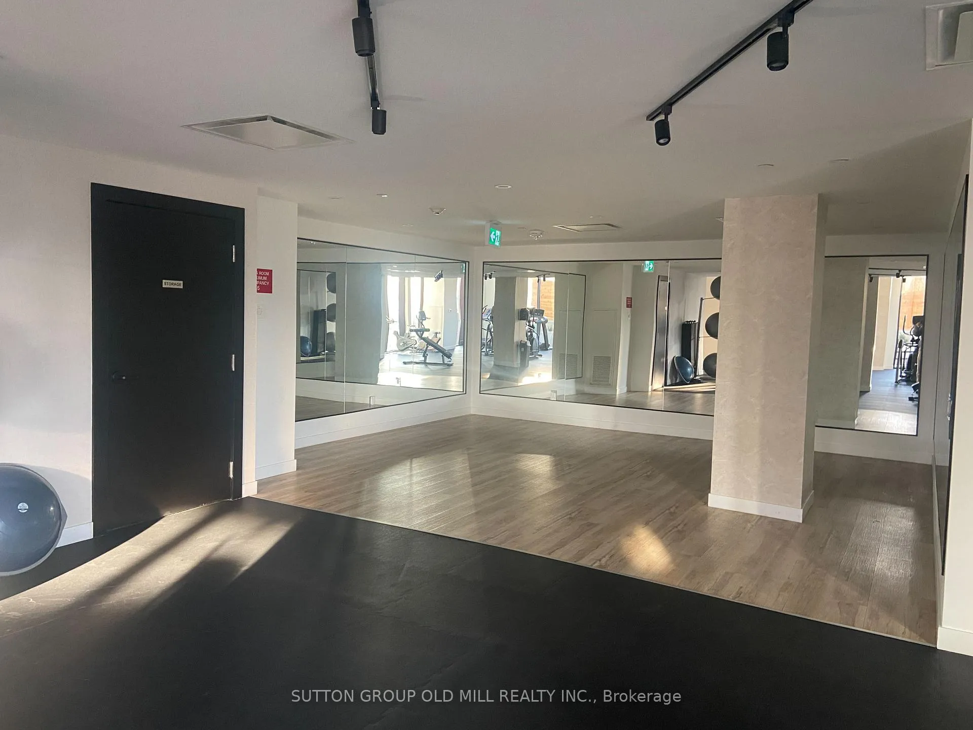 Photo 9 of Unit 417, 2300 St Clair Avenue W, Toronto, Junction Area — HOMEH