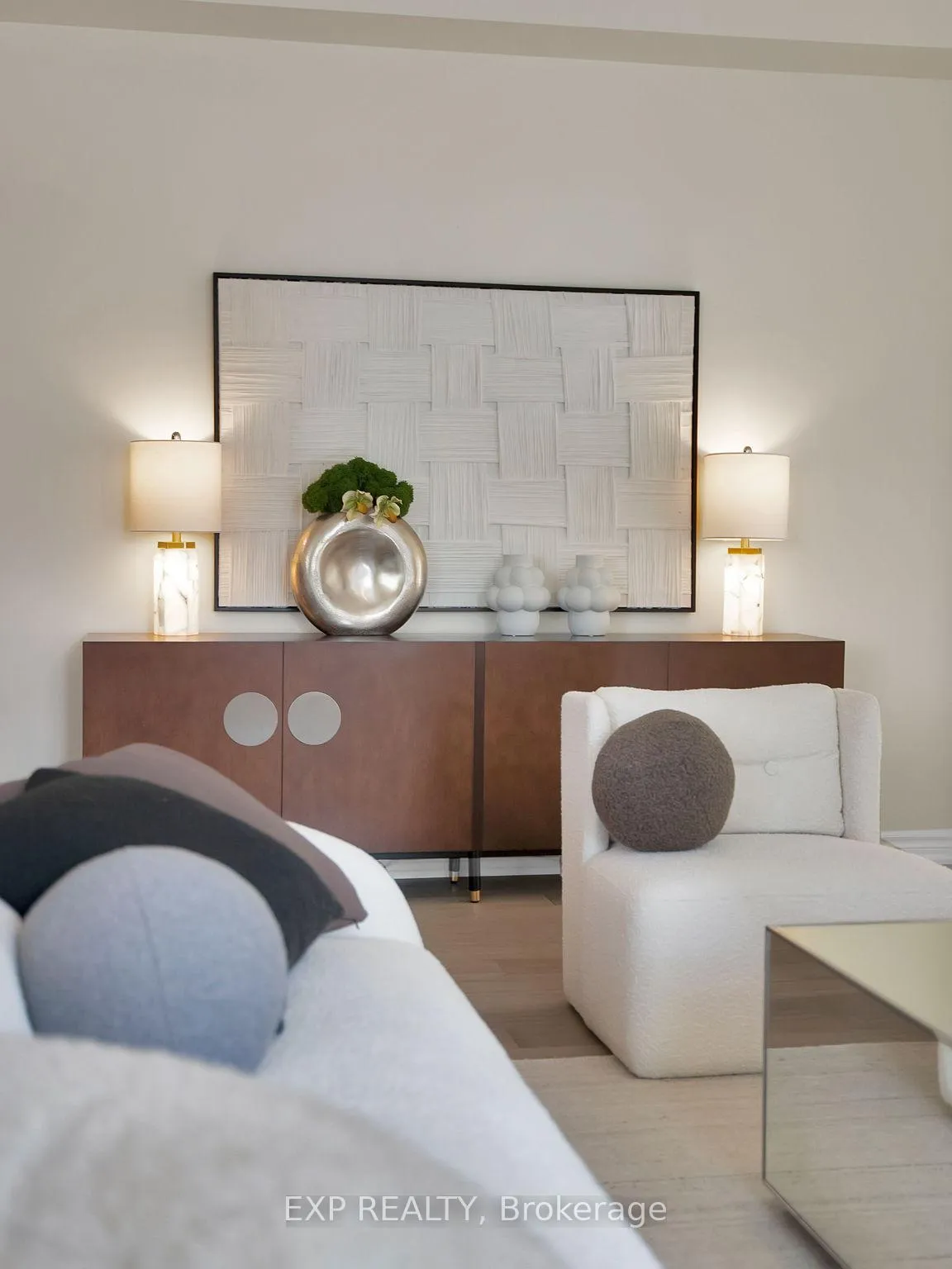 Photo 11 of 51 Living Crescent, Markham, Victoria Square — HOMEH