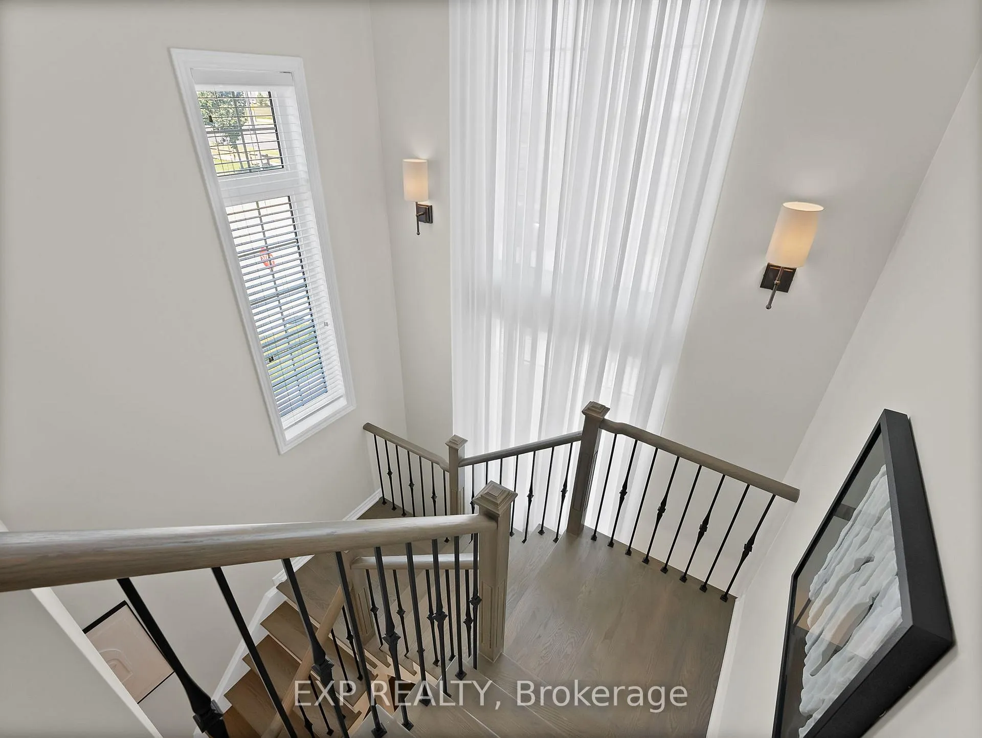 Photo 21 of 51 Living Crescent, Markham, Victoria Square — HOMEH