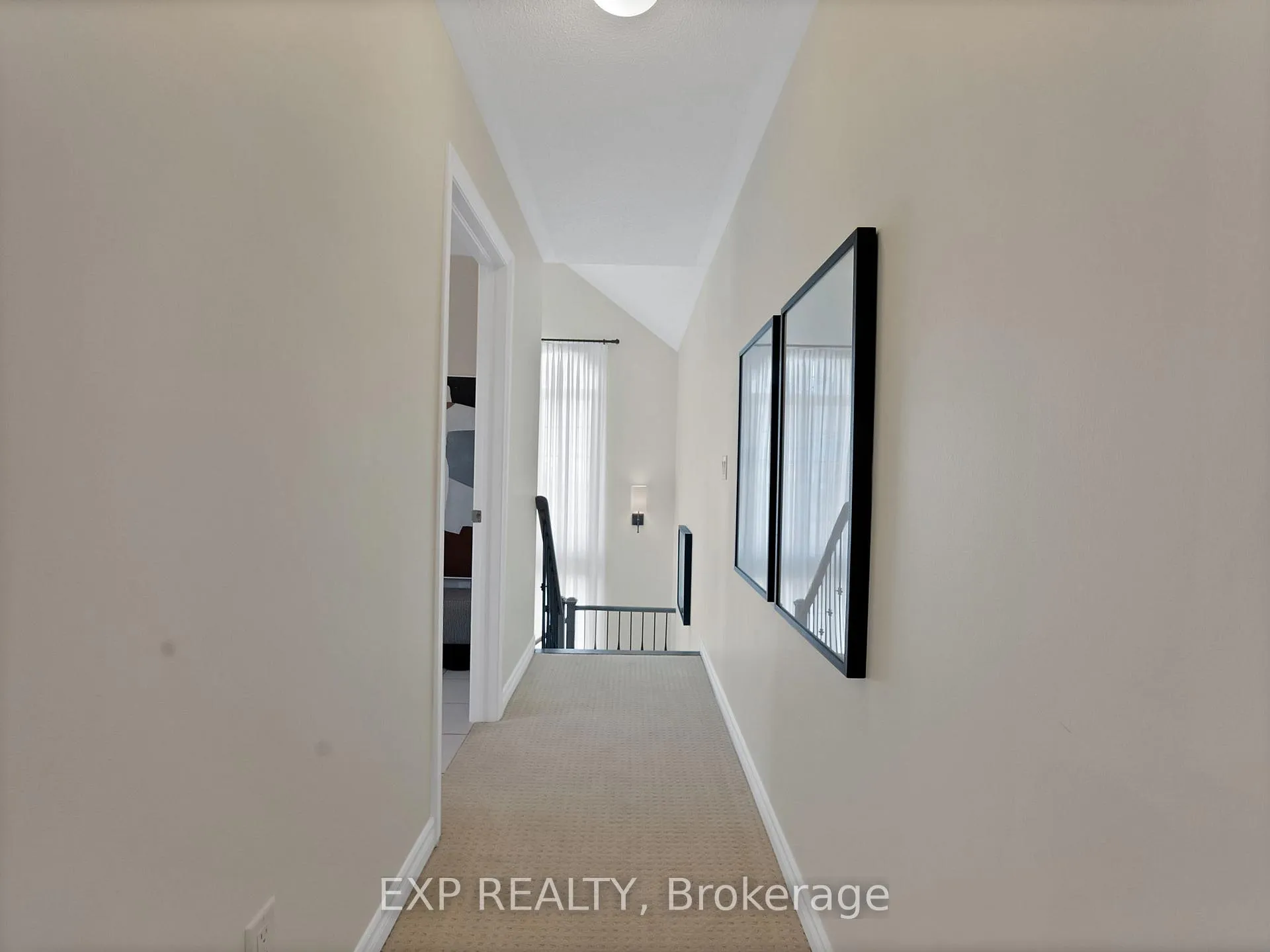 Photo 22 of 51 Living Crescent, Markham, Victoria Square — HOMEH