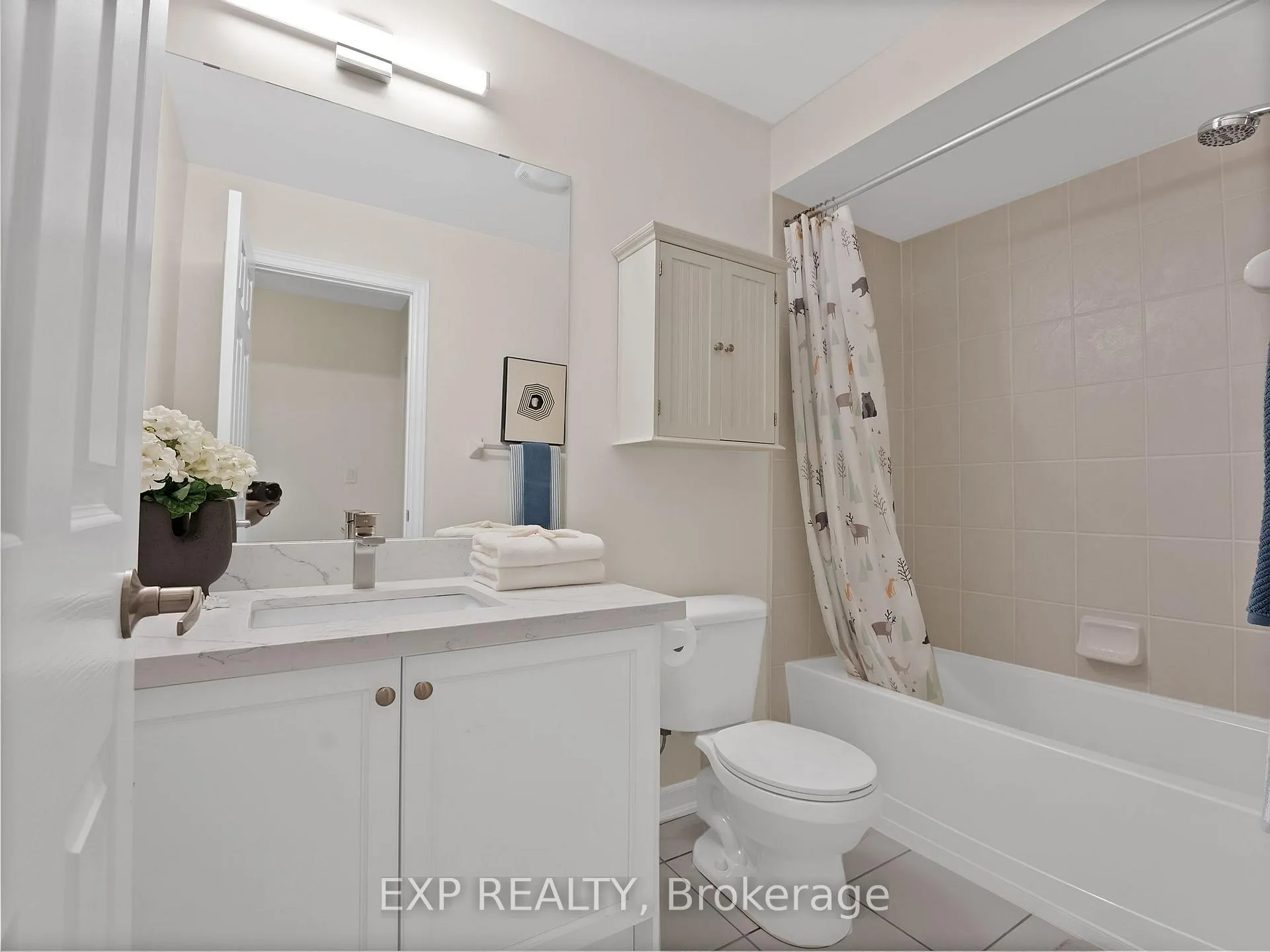 Photo 35 of 51 Living Crescent, Markham, Victoria Square — HOMEH