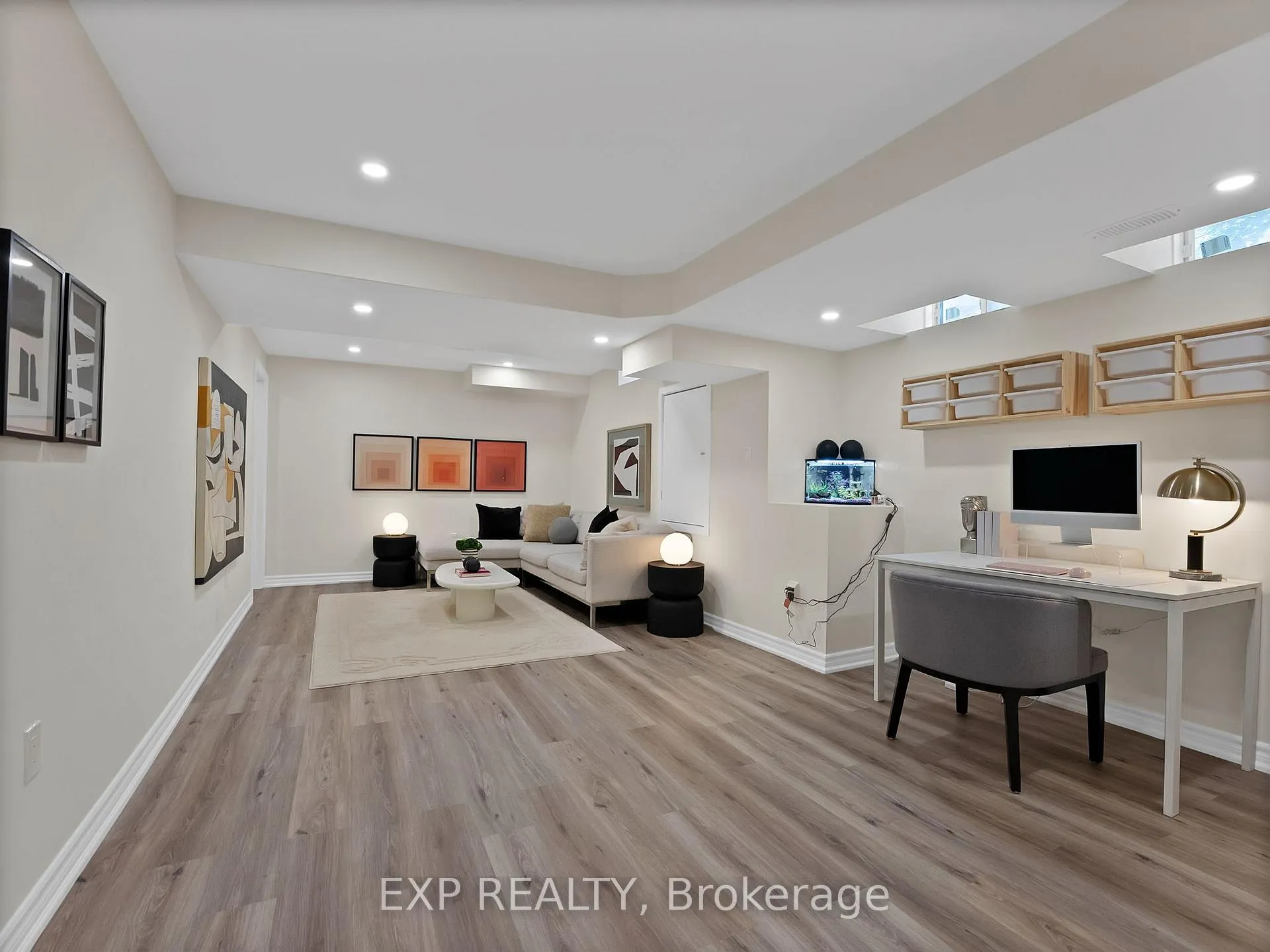 Photo 42 of 51 Living Crescent, Markham, Victoria Square — HOMEH