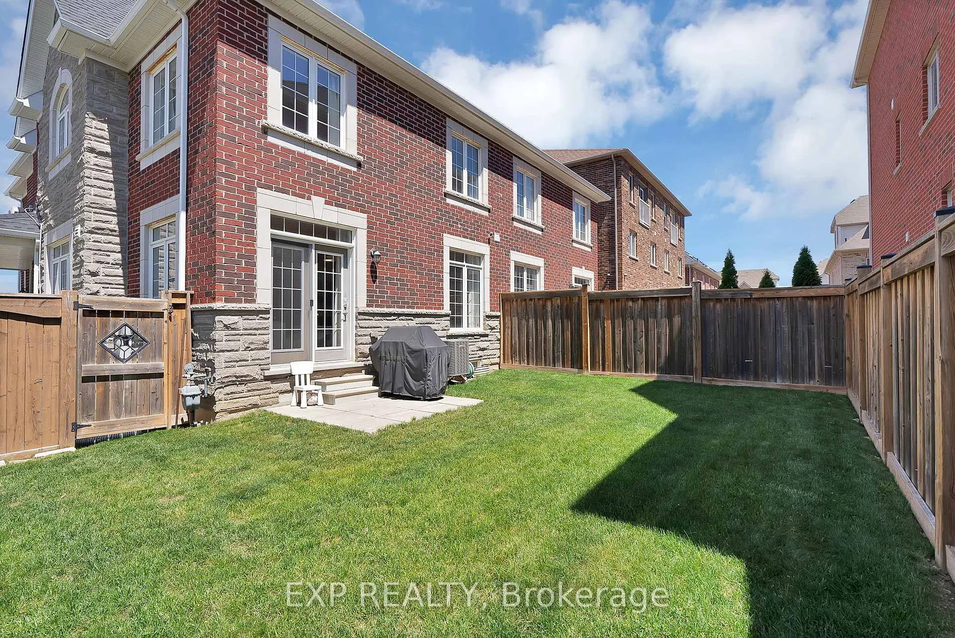 Photo 46 of 51 Living Crescent, Markham, Victoria Square — HOMEH