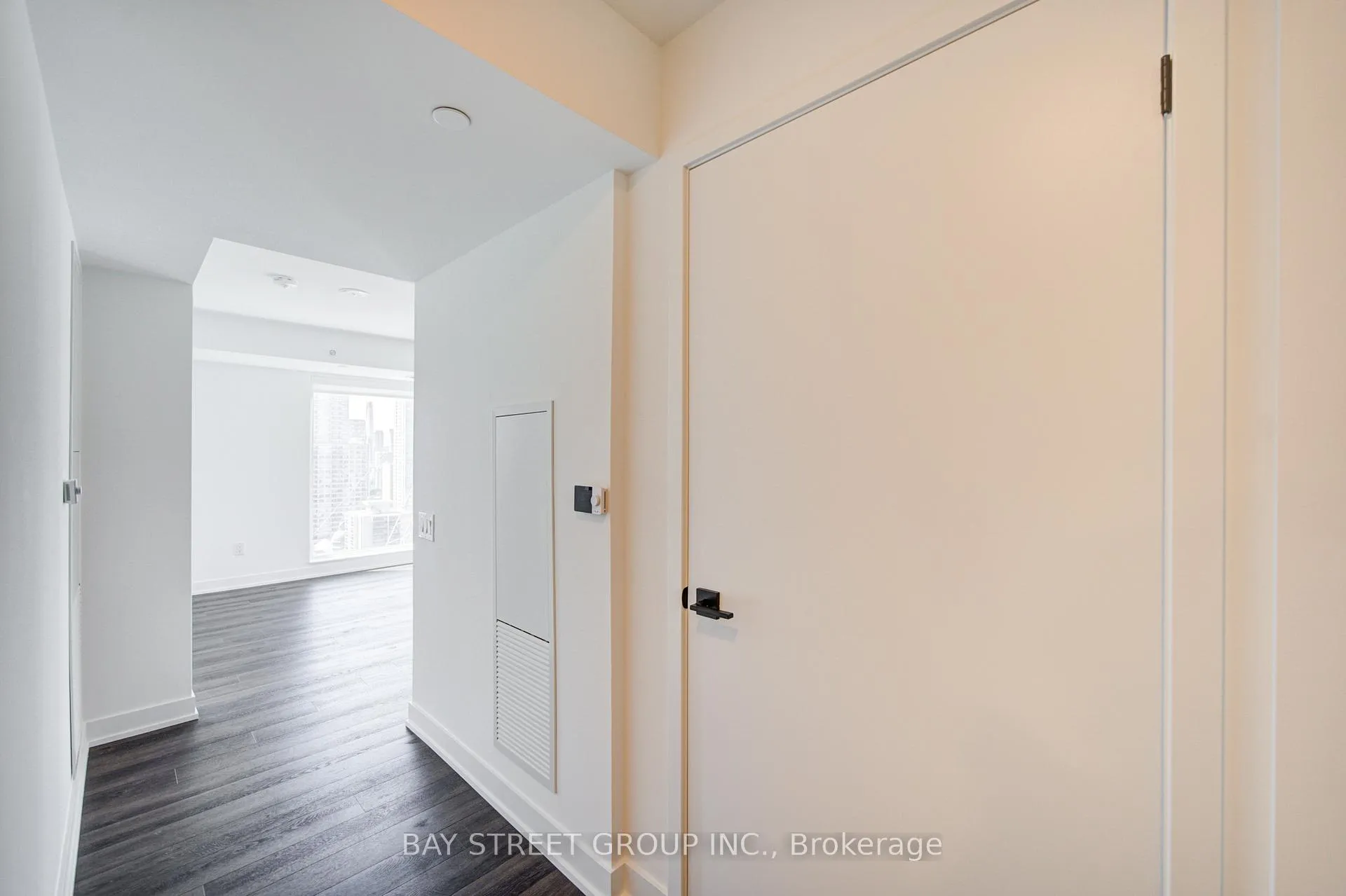 Photo 13 of Unit 2302, 609 Sherbourne Street, Toronto, North St. James Town — HOMEH